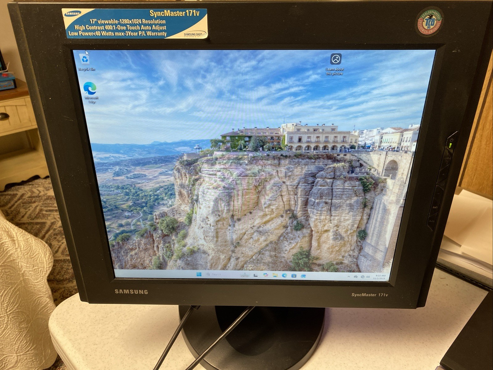 Samsung SyncMaster 171v - Tested Working