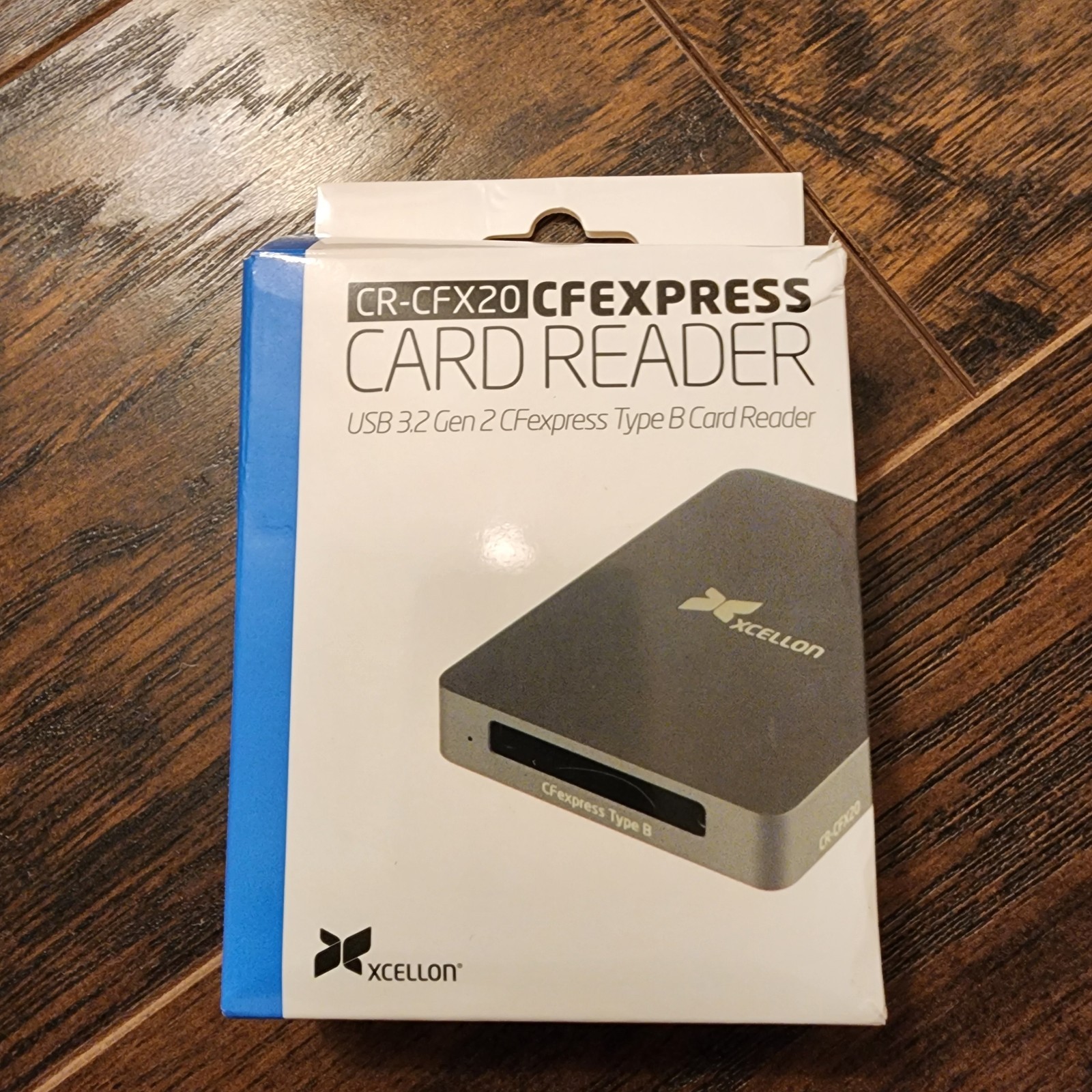 Xcellon CFexpress Type B Card Reader USB 3.2 10Gbps Gen 2 High-Speed Transfer