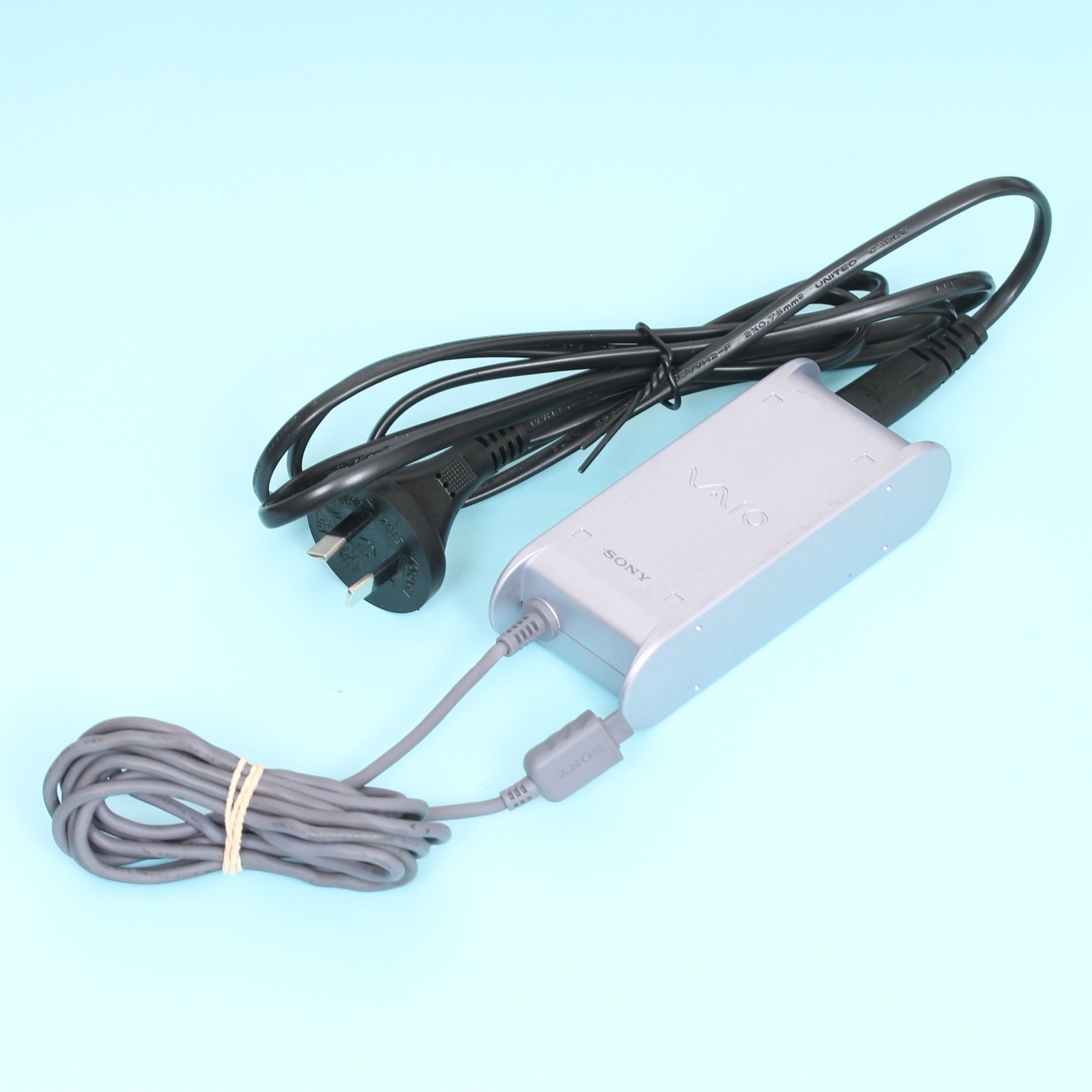 Genuine SONY VAIO PCGA-AC5N 16V 2.5A Power Supply Charger for PCG-C1 PCG-141C