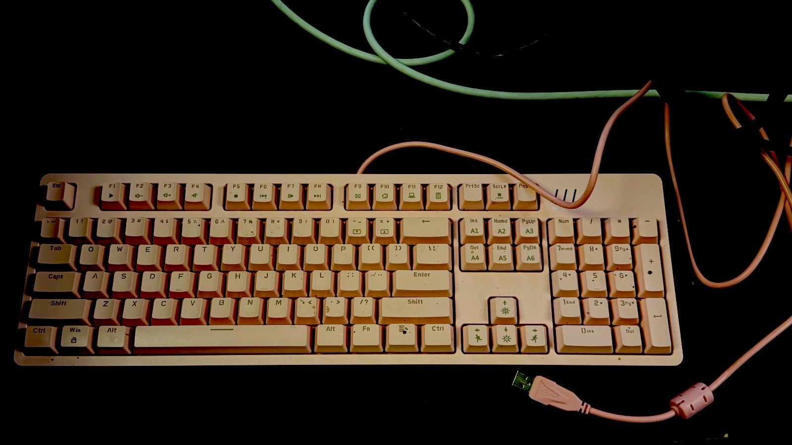 MageGee Mechanical Keyboard Pink White LED USB Wired MK-ARMOR