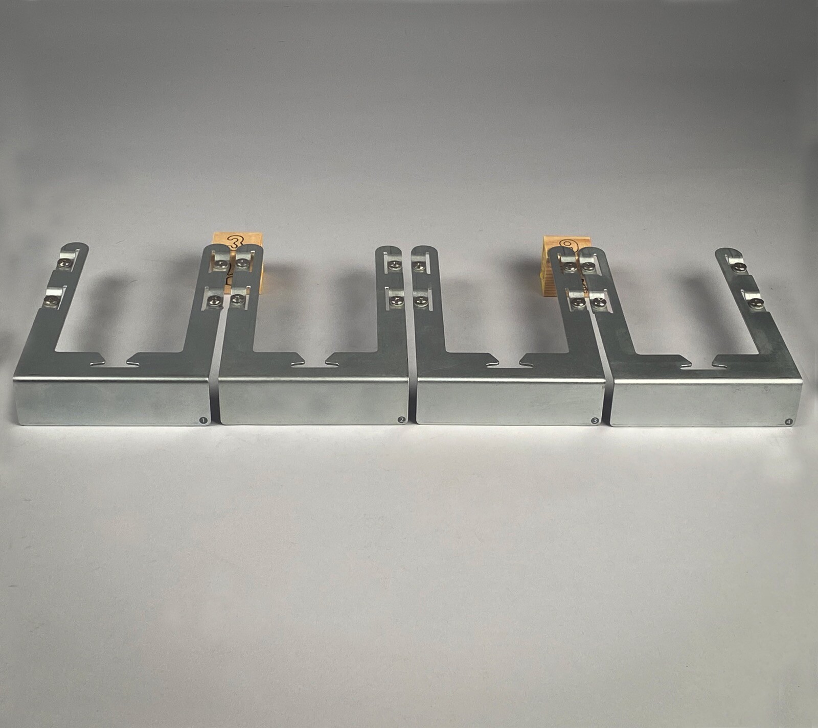 Apple Mac Pro 5,1 Hard Drive Tray Set of 4 / MINT Drive Caddies for A1289 Models