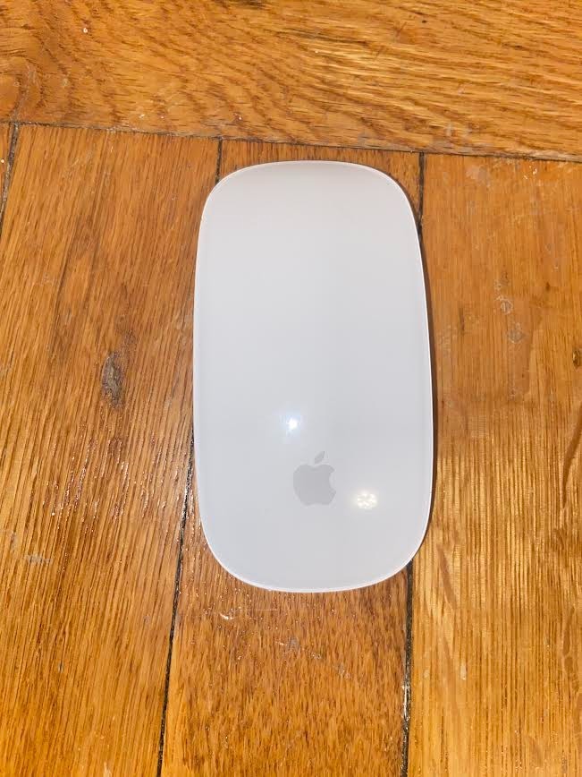 Apple Magic Mouse 2 Wireless Mouse - White (A1657) With Charger