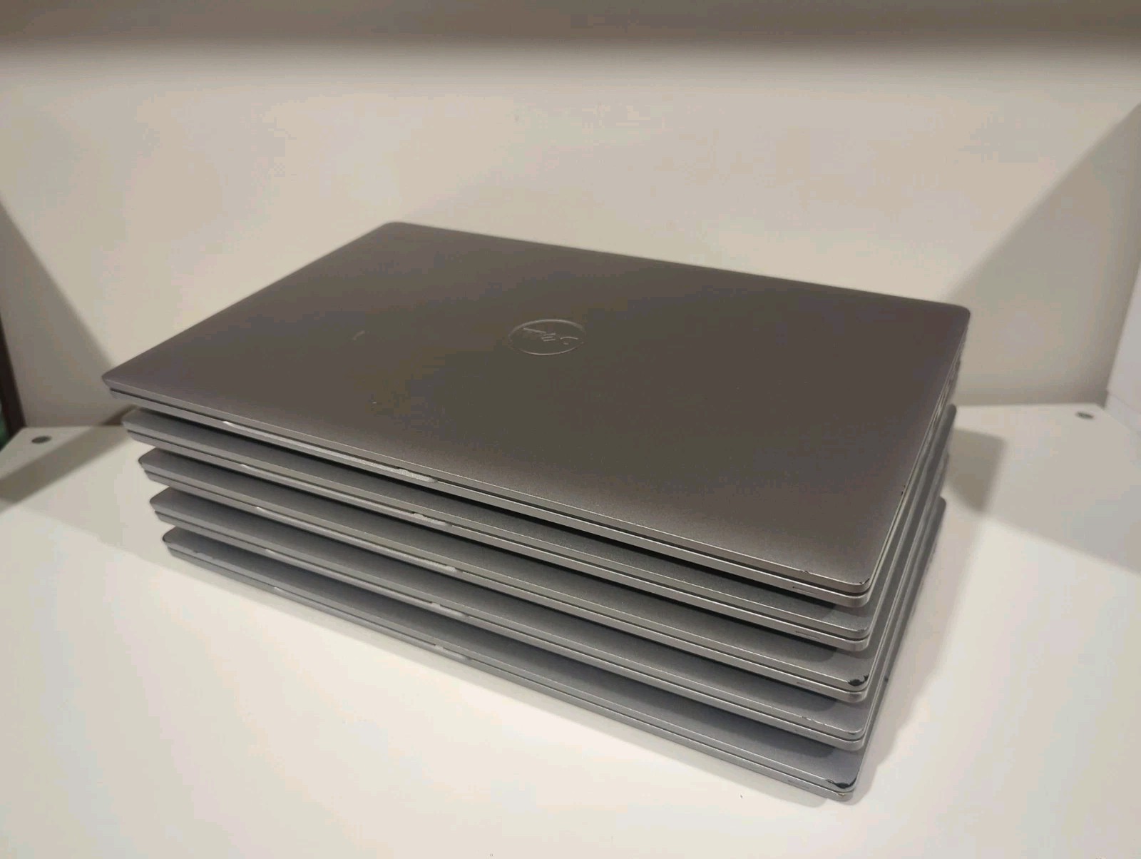 Lot of 5 Dell Latitude 5520 Laptop i5 1135G7 8GB 256GB 15.6" FHD Touch