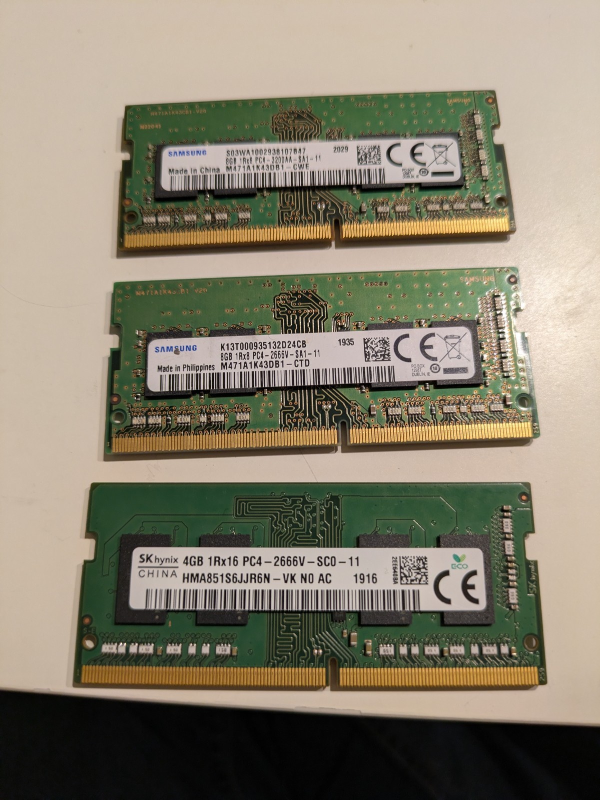 DDR 4 Lot of 2 RAM 8GB Samsung ( 2666/ 3200)+ 1 RAM 4Gb (2666)  SKhynix