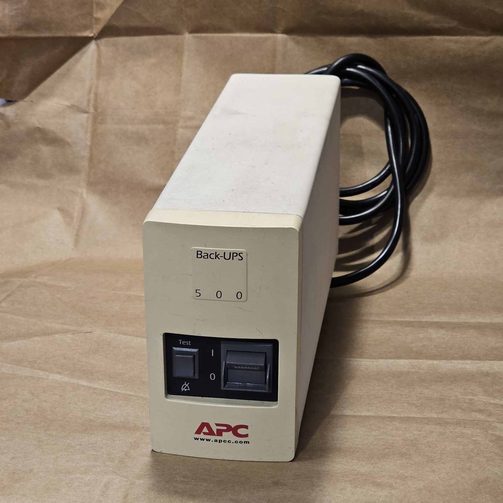 APC BACK-UPS 500 Battery Backup 500VA 10A 300W BK500, No Battery 