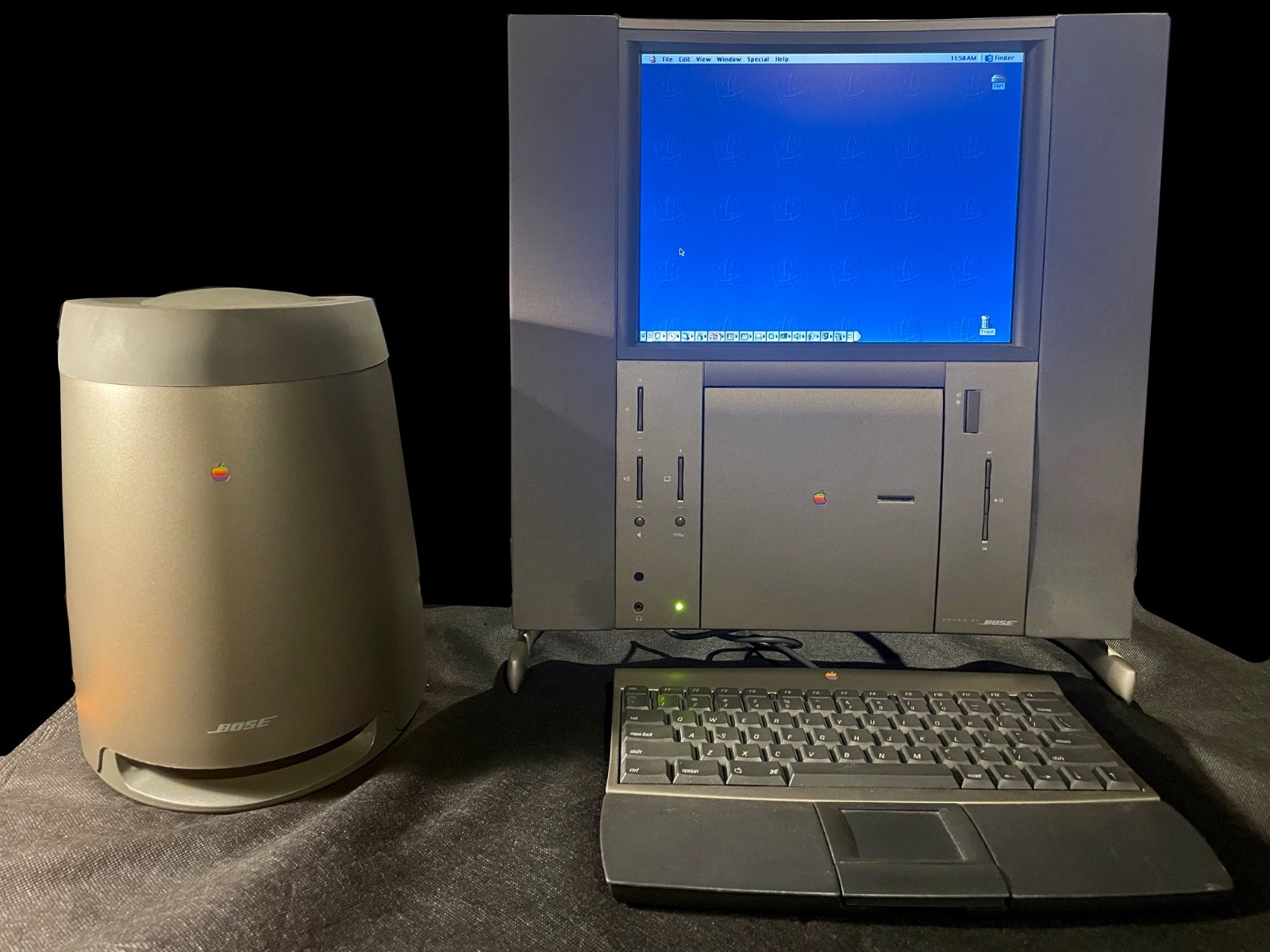 Extremely Rare Apple 20th Anniversary Macintosh Computer (TAM) in original boxes