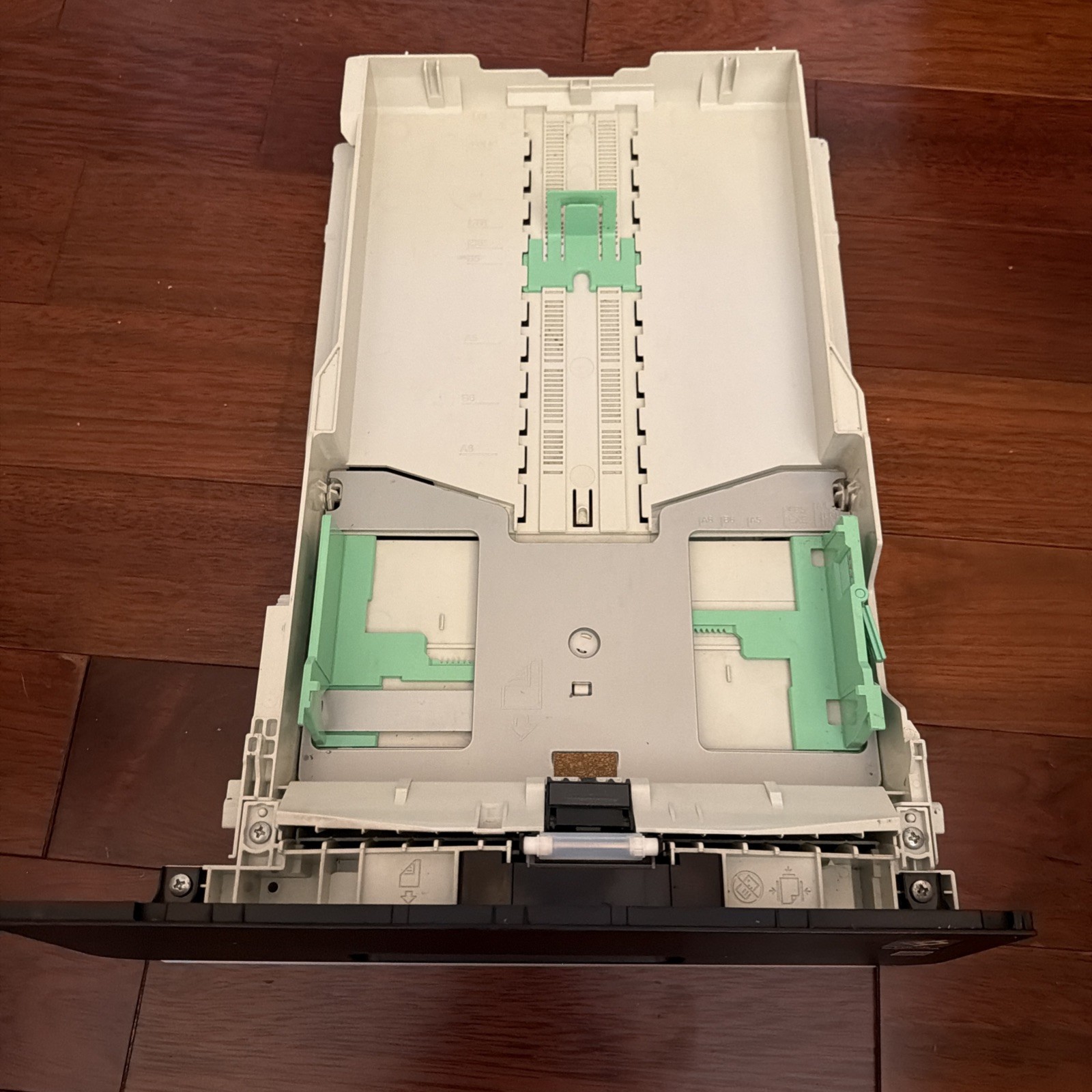 Genuine Brother  HL-3170CDW mfc-9330CDW   250 sheets Paper tray LY6602001
