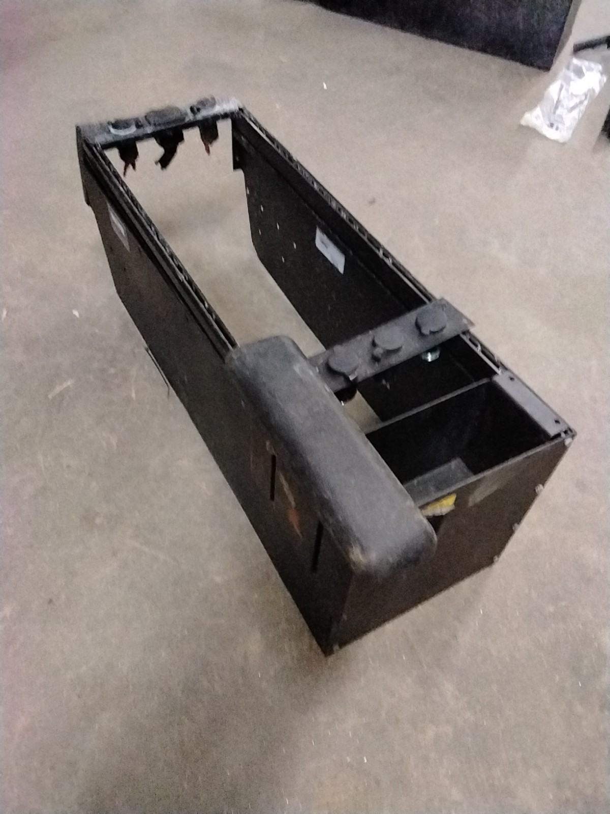 Havis 2011 plus Dodge Charger Console CM004430 USED