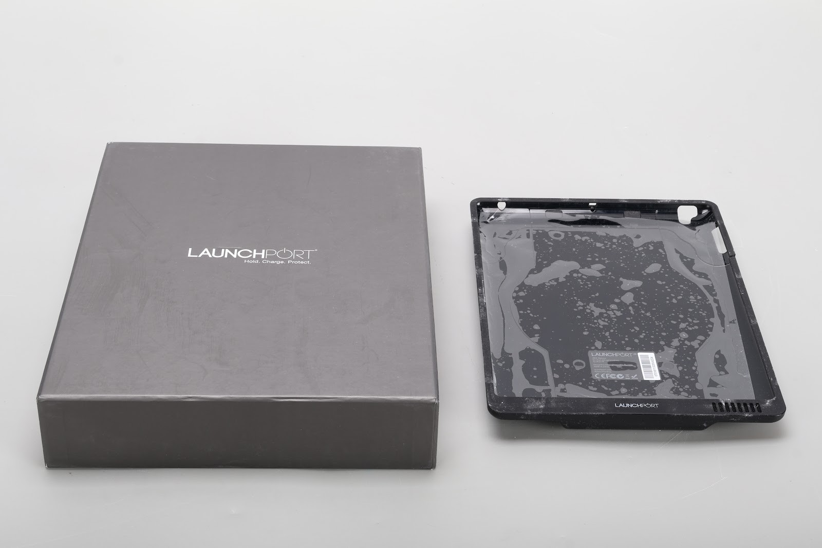 iPort AP.4 Launchport Case For iPad 4th Gen 70181 Black With Box -Fair Condition