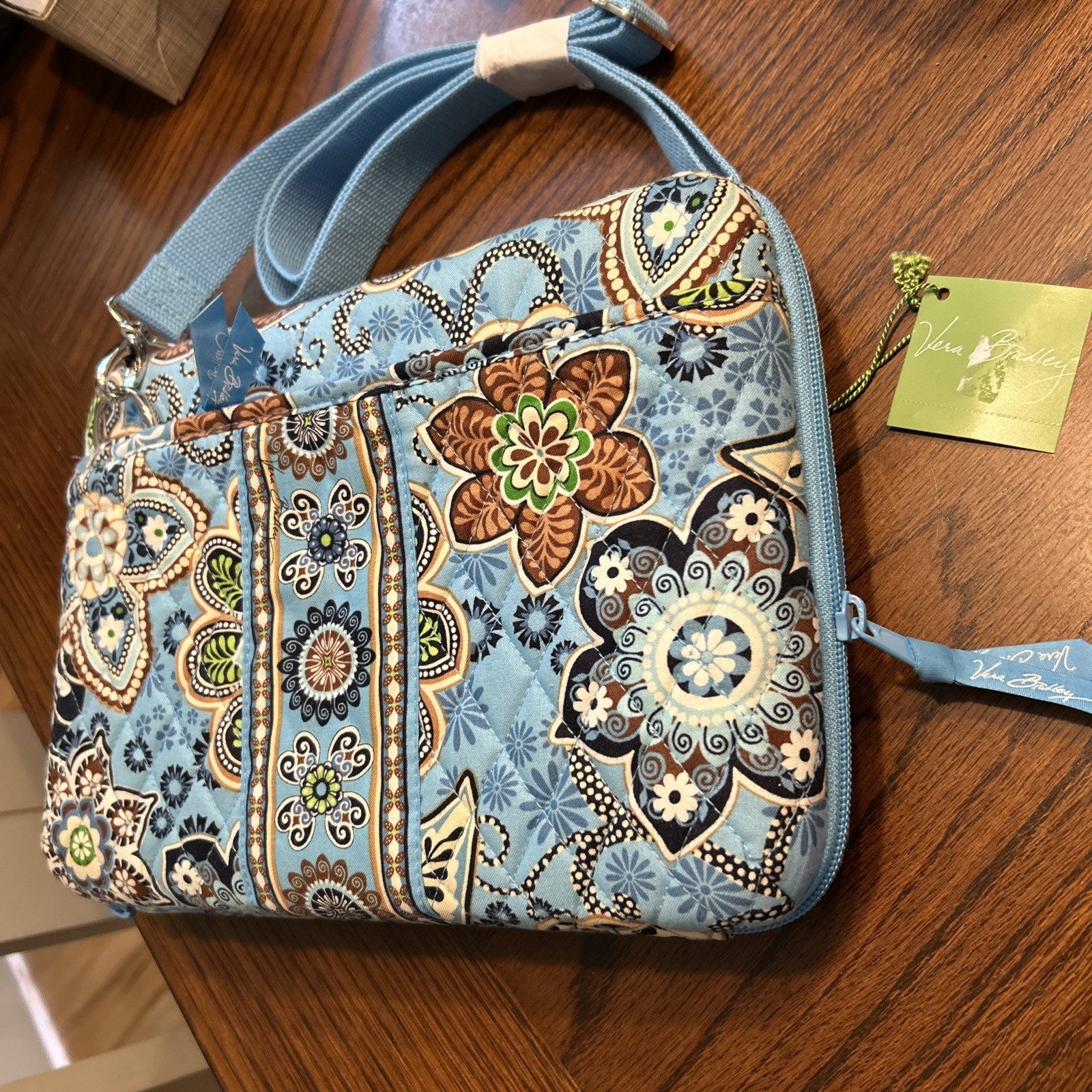 NWT Vera Bradley Bali Blue Mini Laptop Tablet Case Padded 12” X 8.5” - Rare
