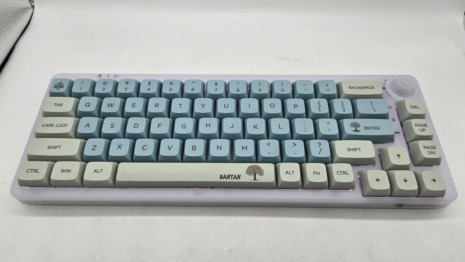 LK67 Wired Backlit Mechanical Keyboard QWERTY English, Purple, Pink Blue GAMAKAY