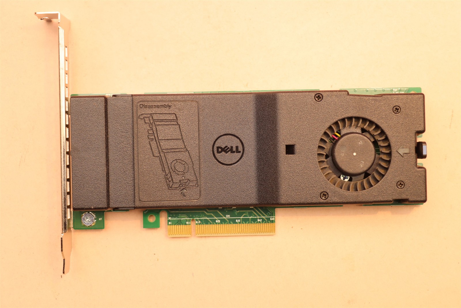 Dell DPWC300 2-slot PCIe NVMe 2x M.2 Slots (Supports 2280 NVMe SSDs) No modules