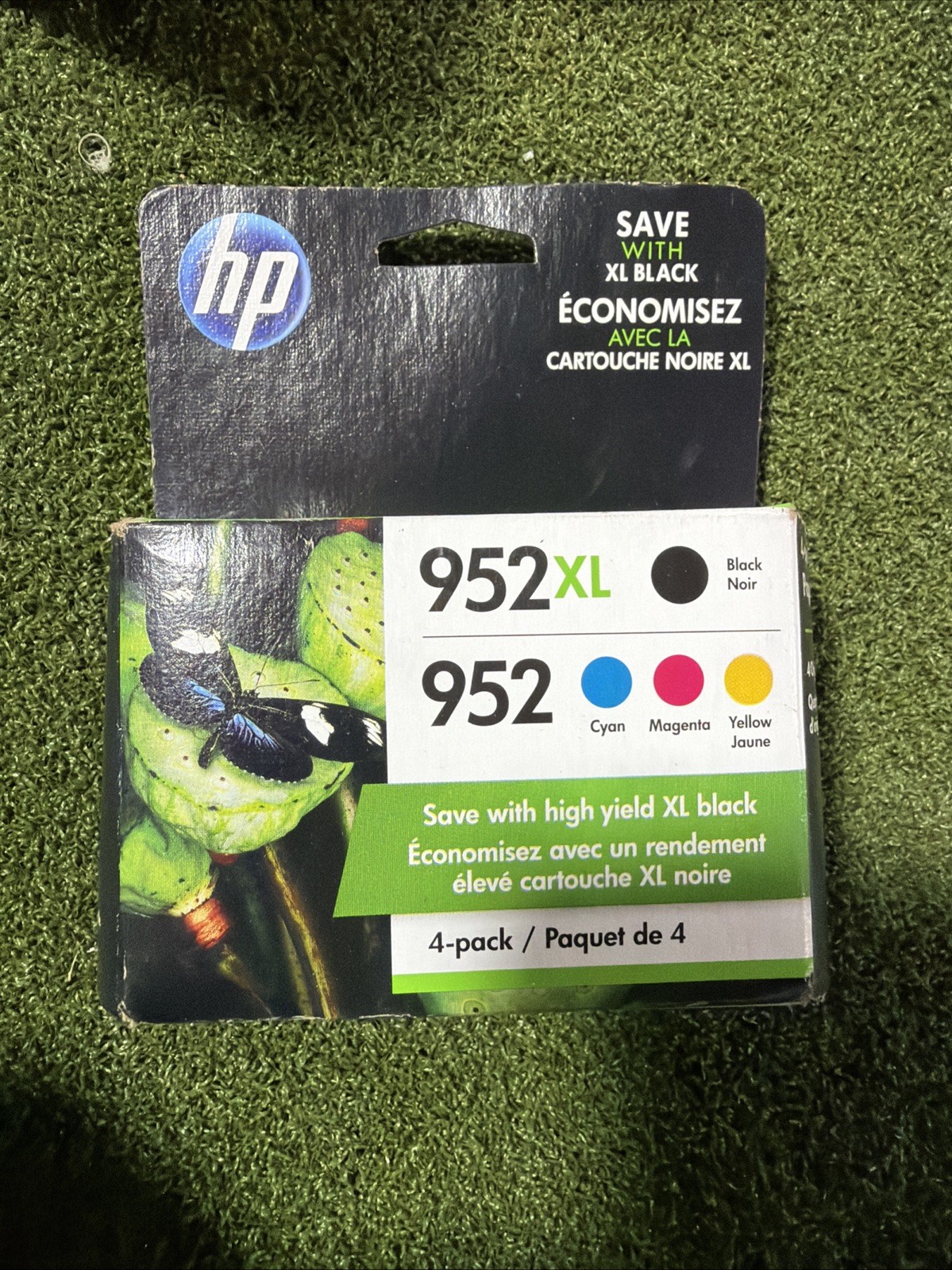 HP 952XL/952 (N9K28AN) Ink Cartridge - 4 Combo Pack. Unopened,  EXP 8/2022
