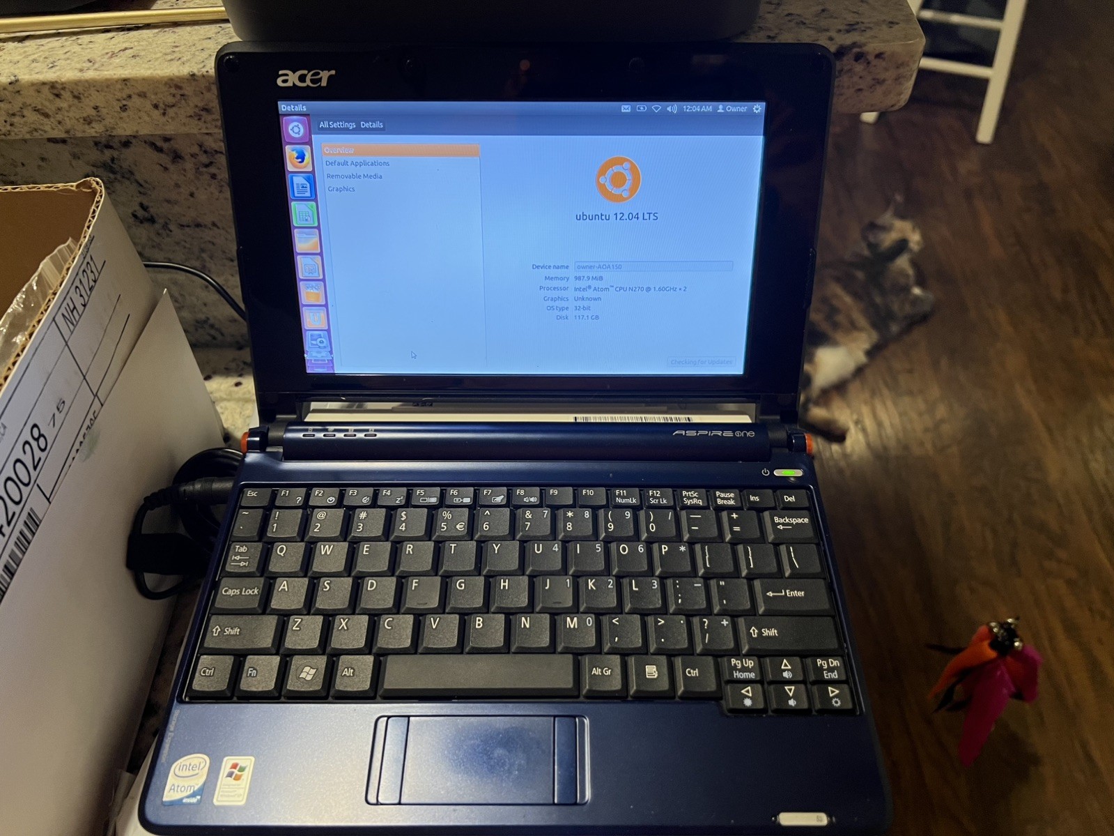 Acer Aspire One ZG5 laptop