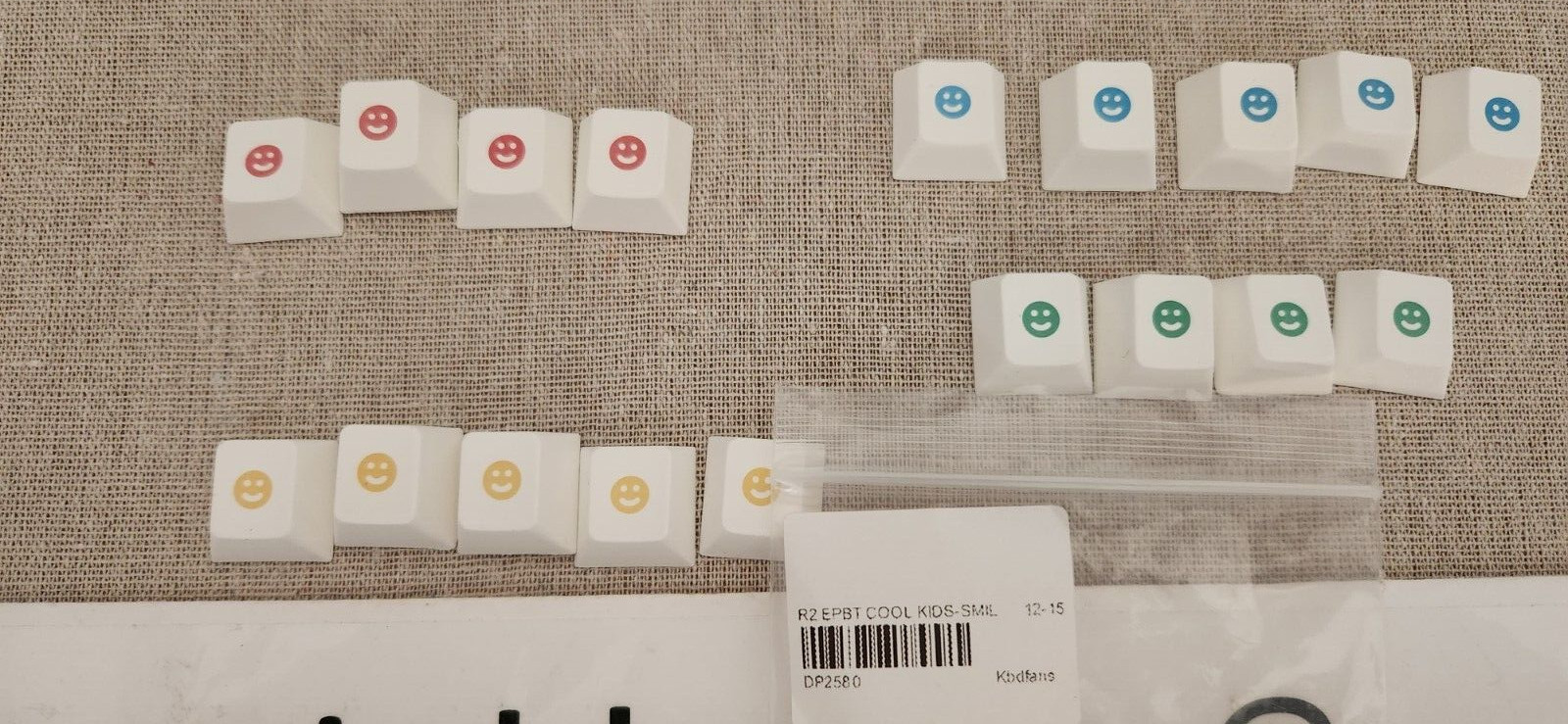 USED EPBT X BIIP COOL KIDS SMILEYS KEYCAPS KIT  PBT  Cherry Profile  Enjoy PBT