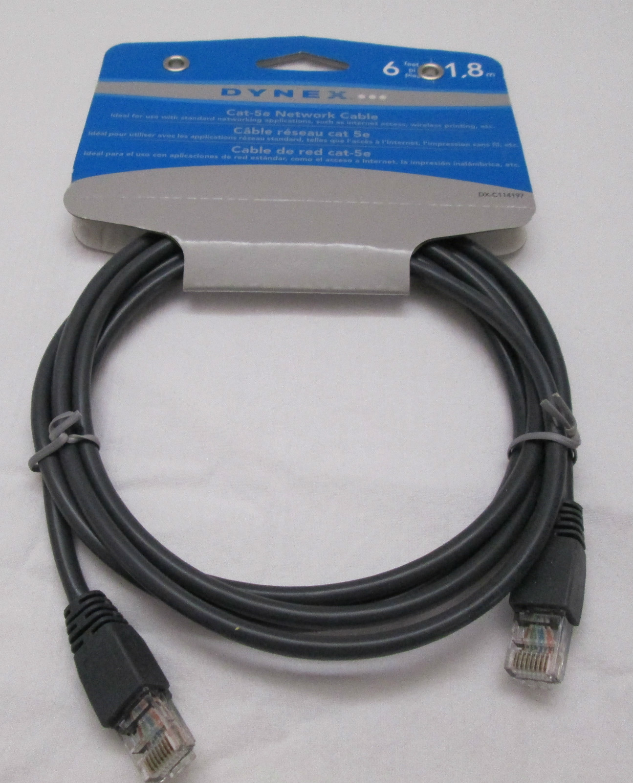 Dynex  6' CAT 5 E Network Cable DX-C114197 New