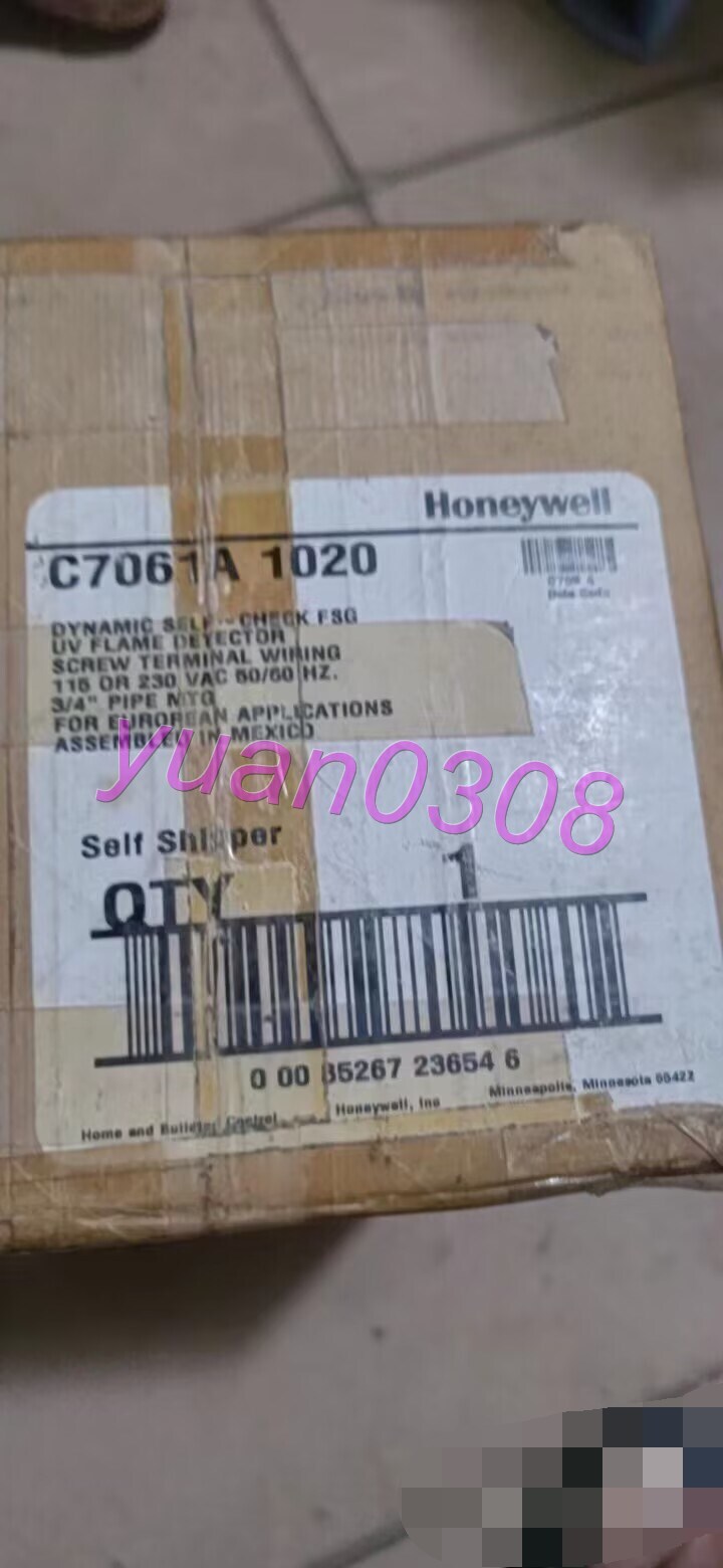NEW HONEYWELL C7061A 1020 UV Flame Detector Via DHL or FedEX