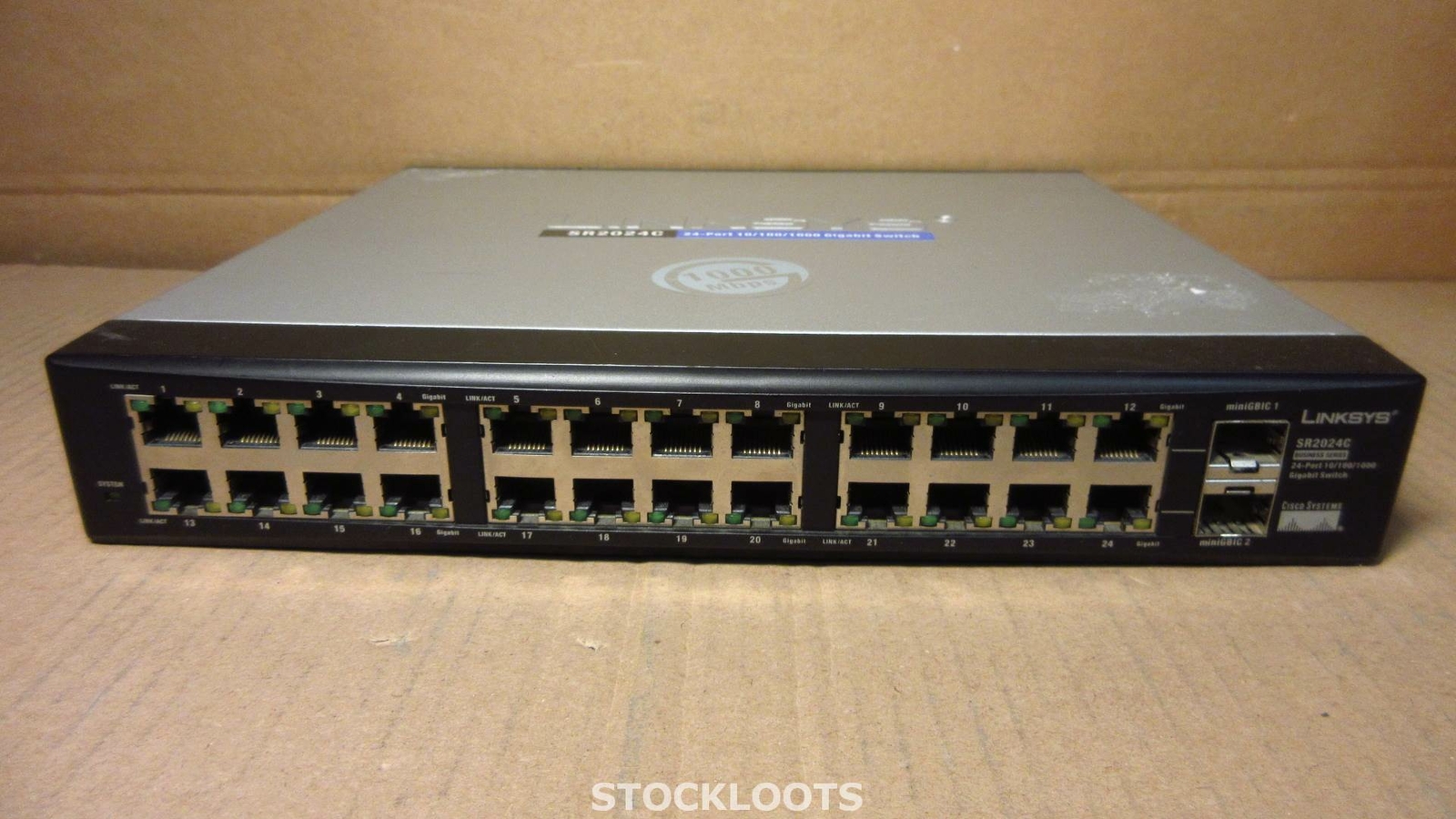 Cisco Linksys SR2024C 24-Port Gigabit Ethernet Switch 10/100/1000 EXCL EARS