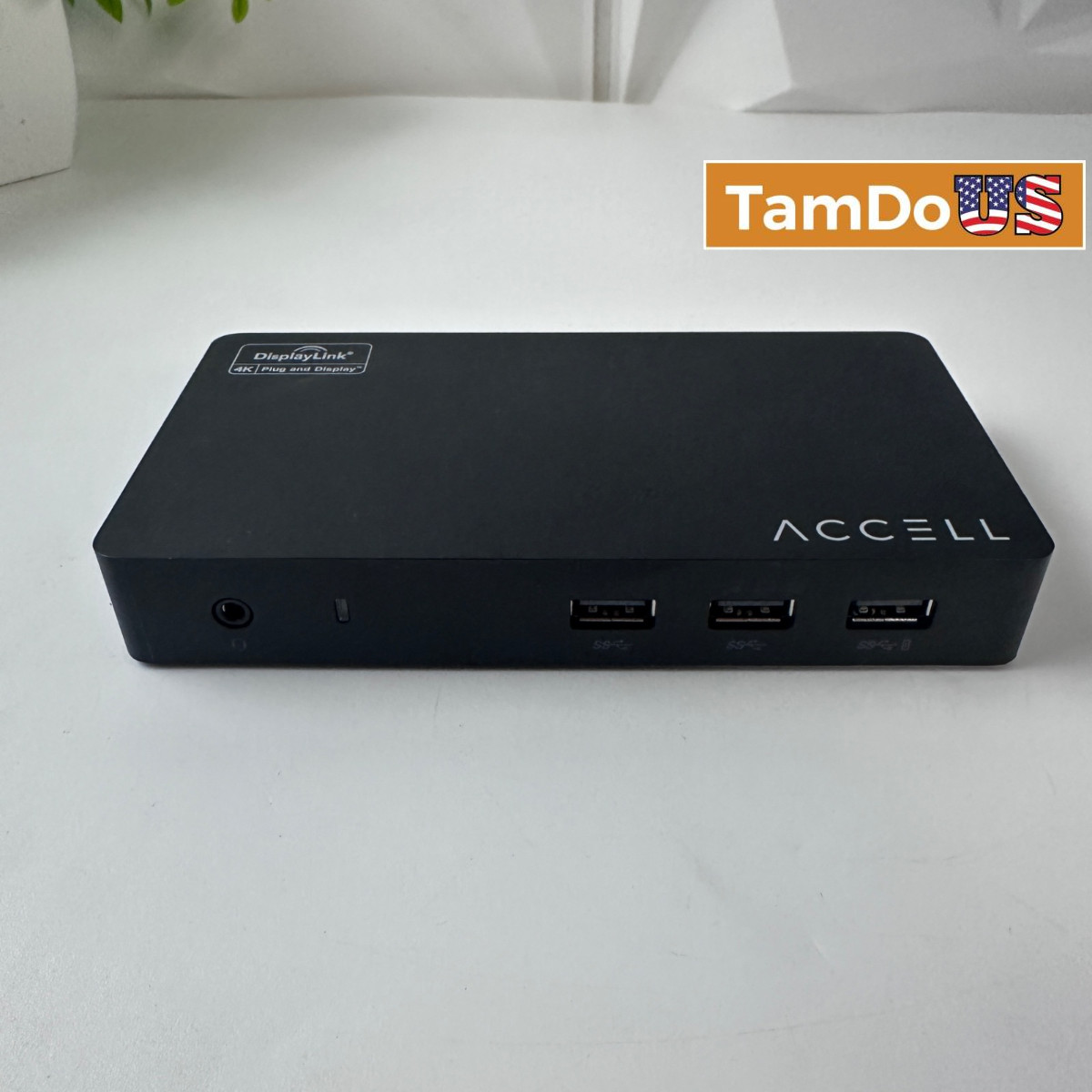 Accell Universal Laptop Docking Station USB 3.0 Dual Video 4K HDMI DisplayPort