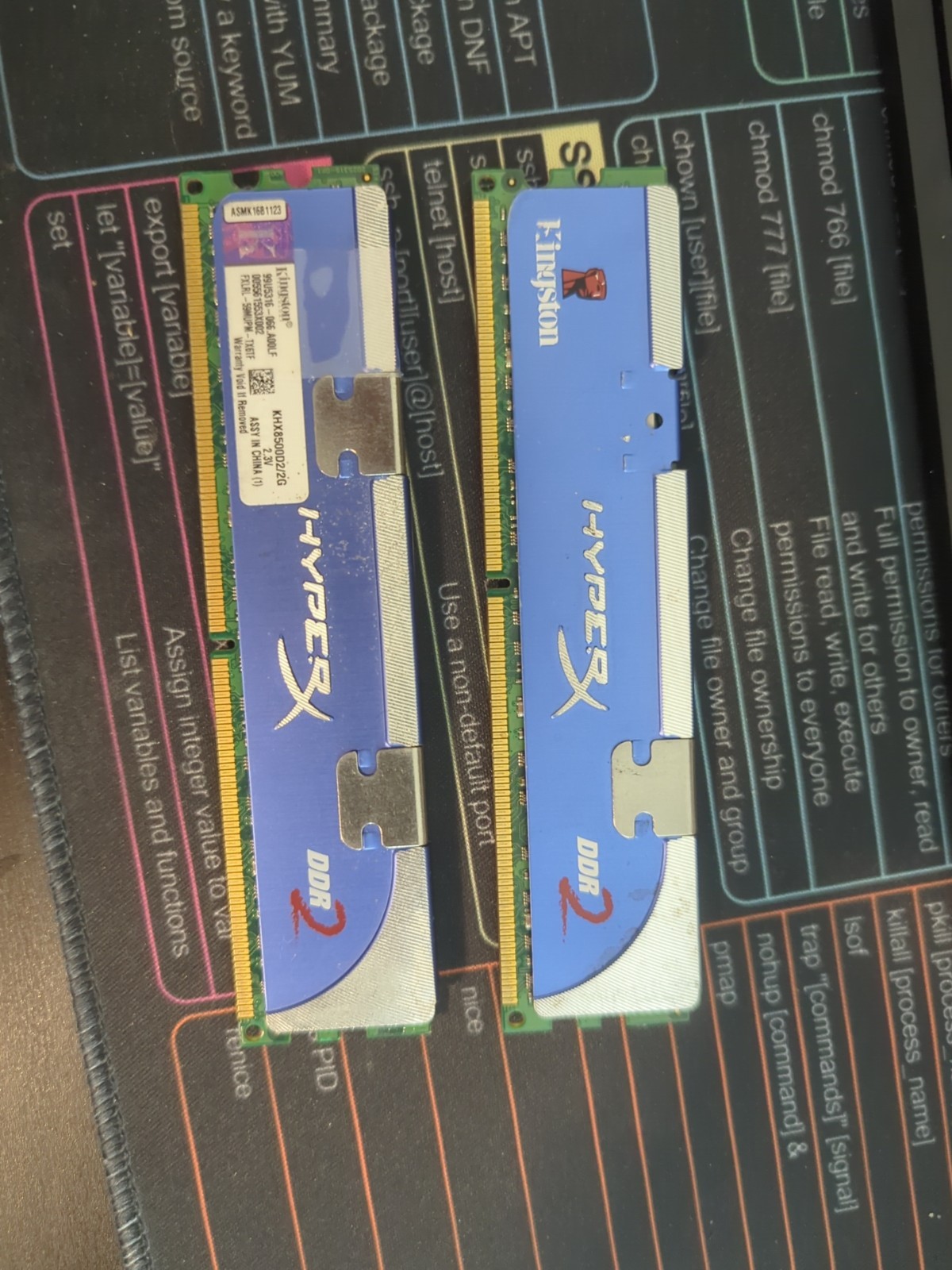 Kingston 4 GB (2x2gb) DIMM 1066 MHz DDR2 SDRAM Memory (KHX8500D2/2G)