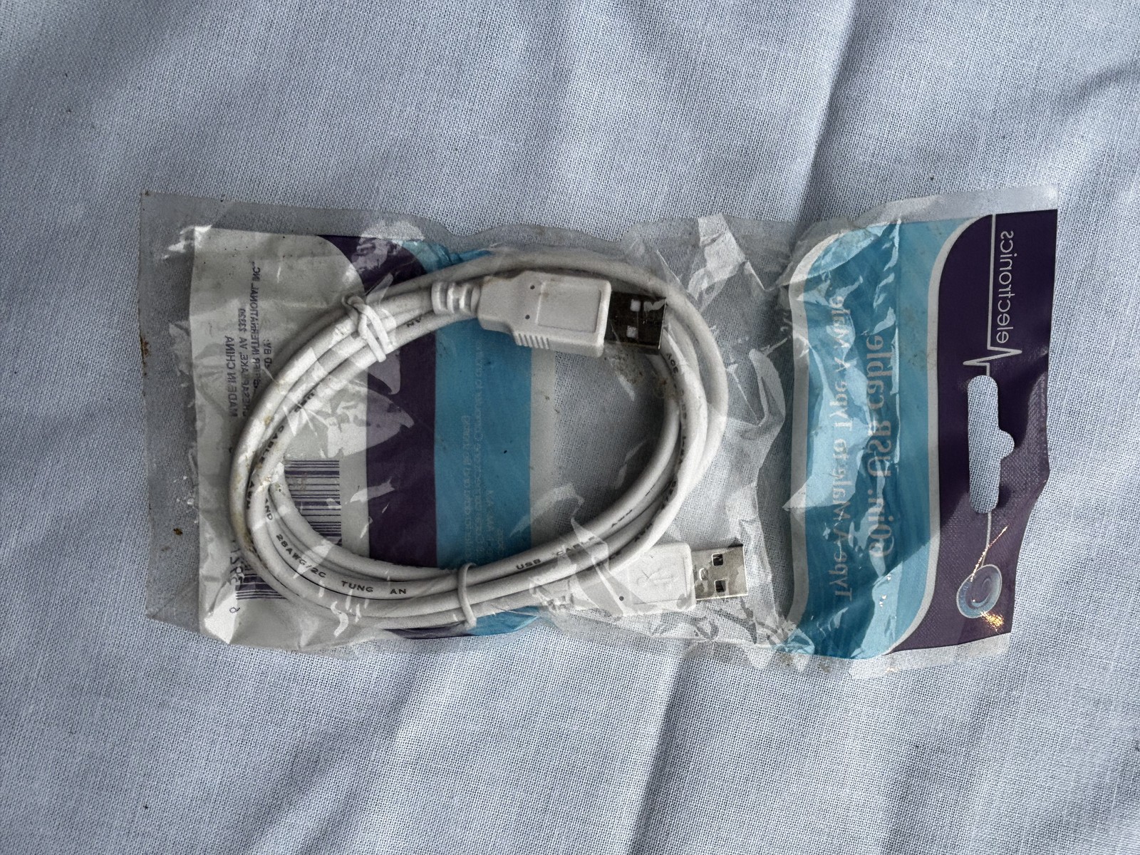 Vintage Velecoulis USB Extension Cable