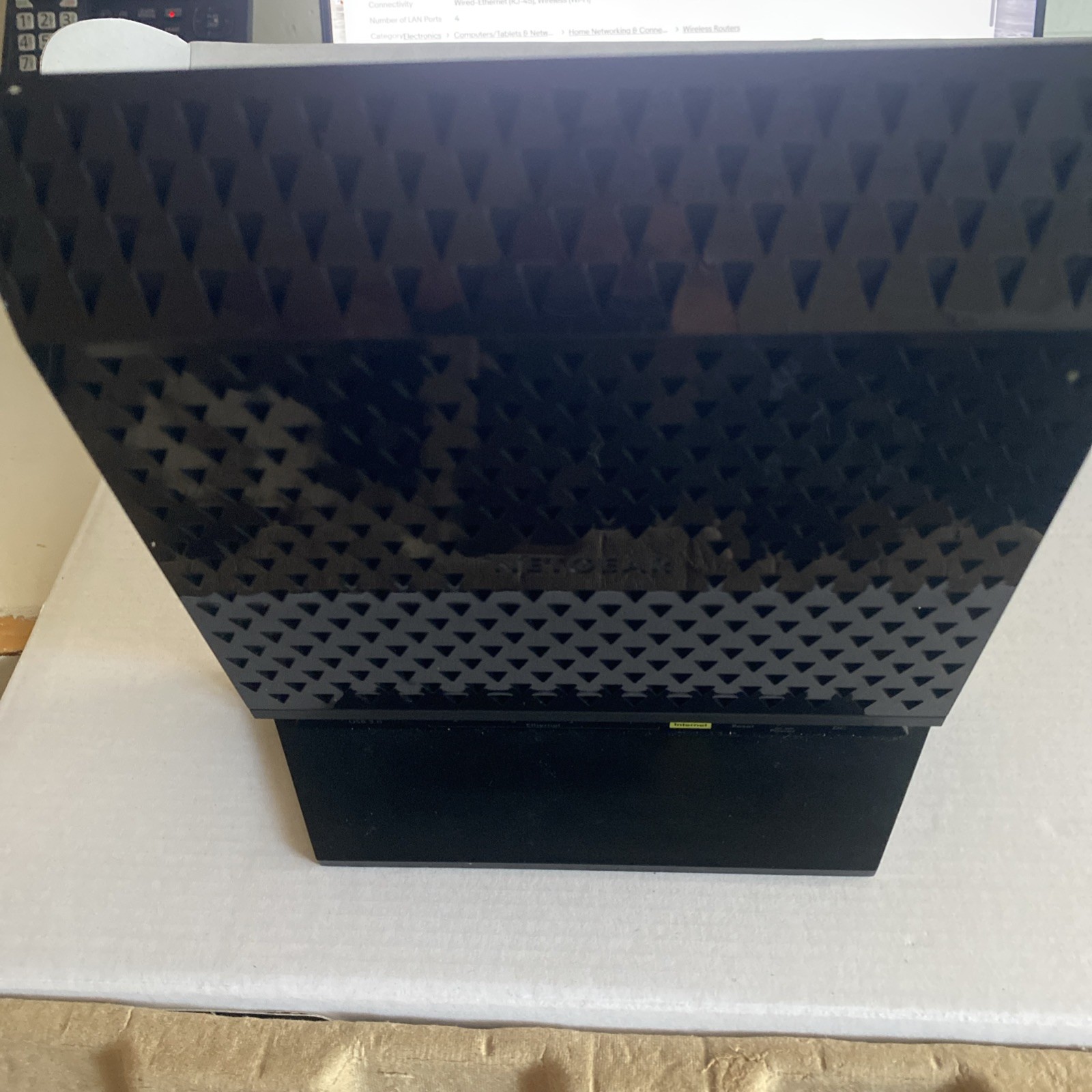 Netgear AC1450 975 Mbps 5-Port Gigabit Wireless AC Router