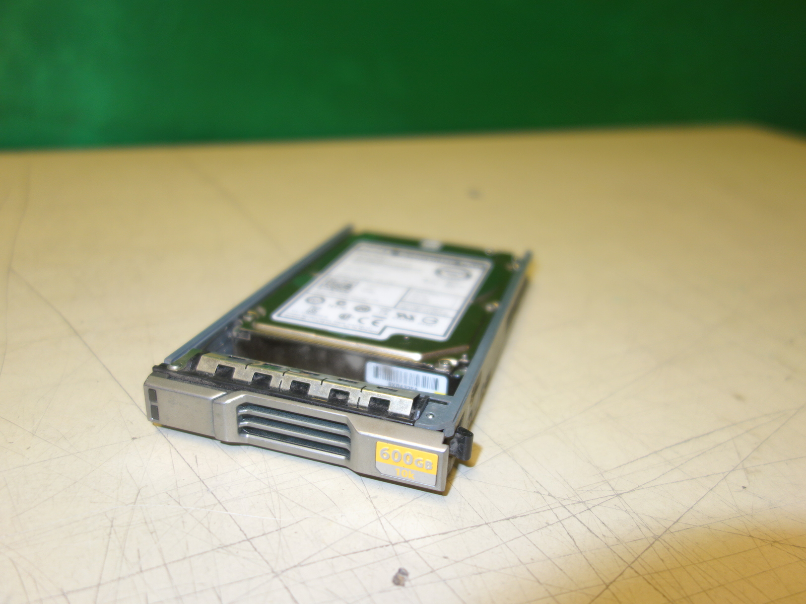 Dell Enterprise Plus EqualLogic 600GB 10k 2.5" SAS w/ Tray