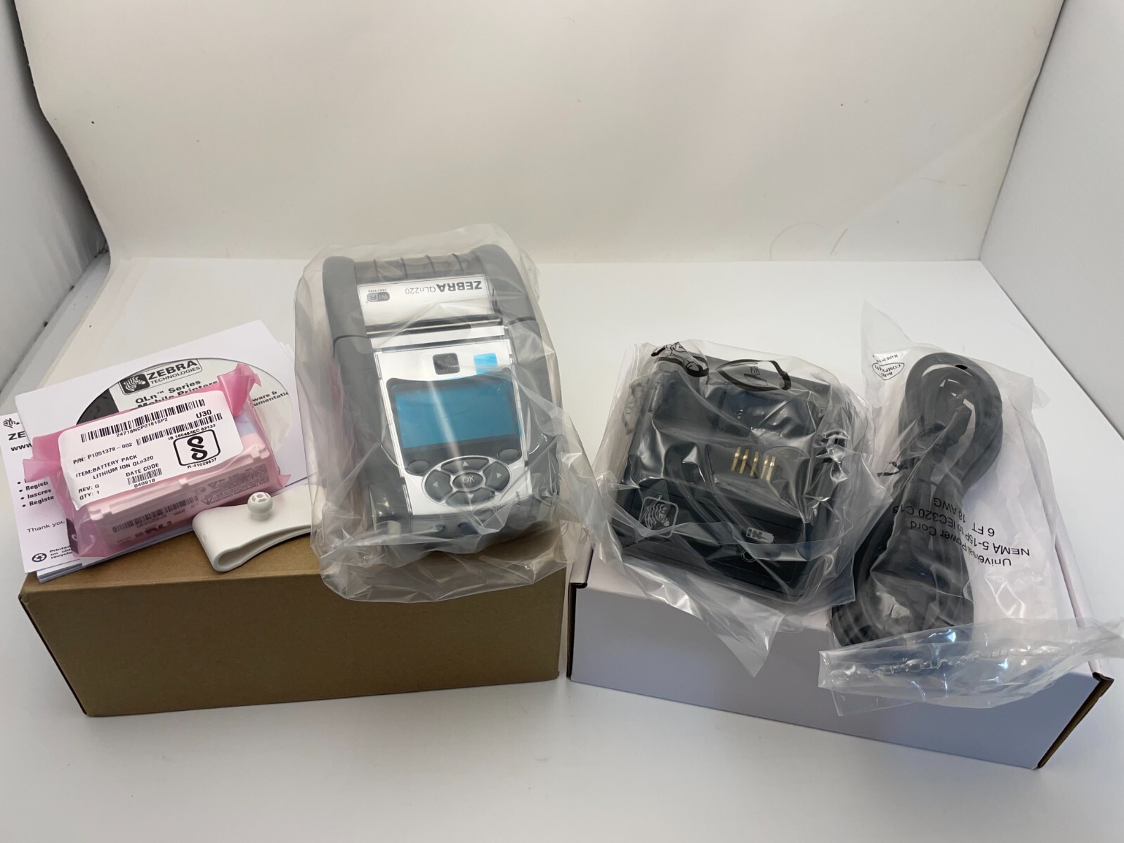 Zebra QLn220 Healthcare Mobile Label Printer BT WiFi QH2-AUNA0M00-00 + Dock Kit