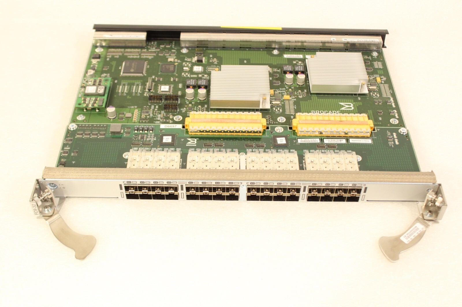 EMC Brocade FC8-32 105-000-136 32 Port 8GB Fibre DCX Blade