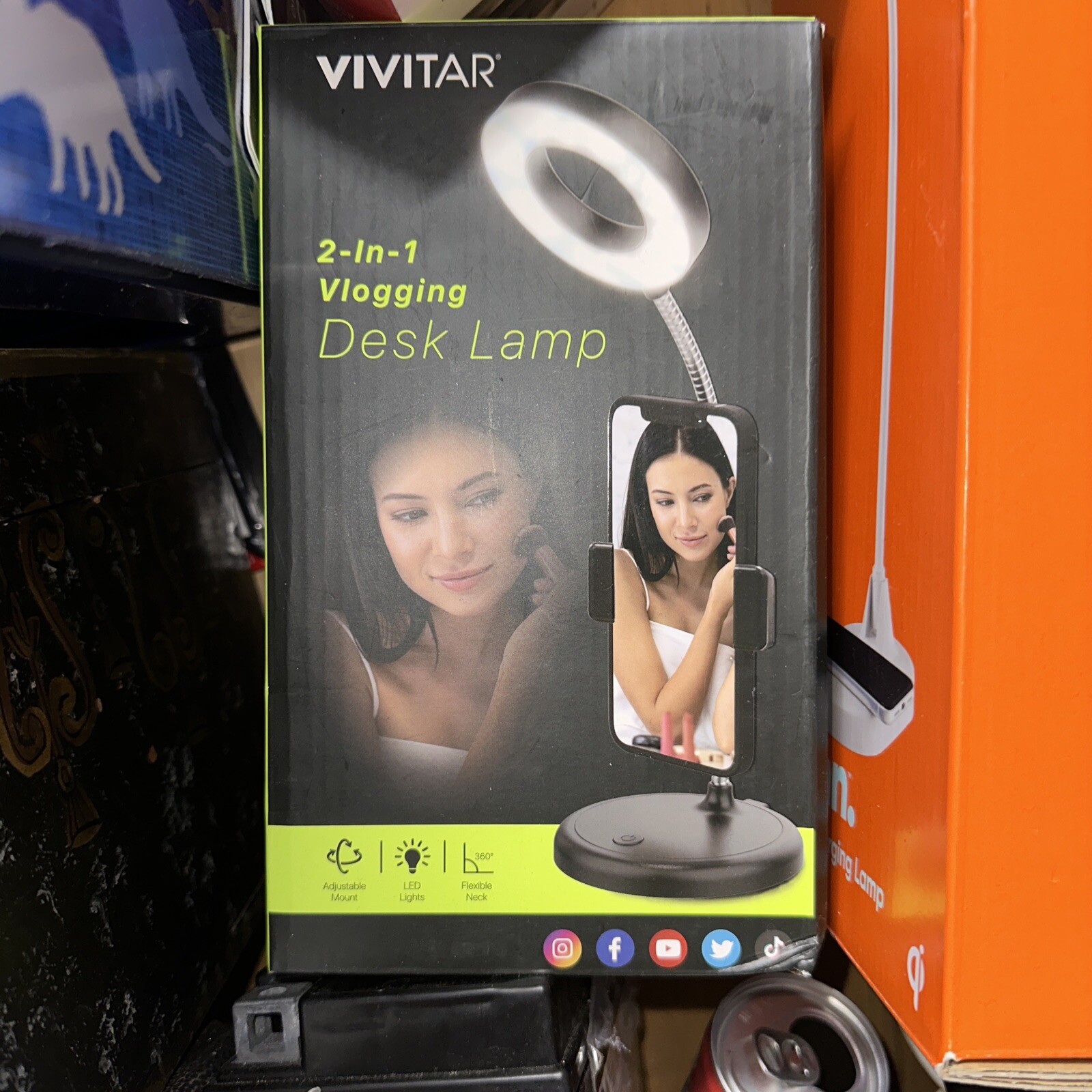 Vivitar 2 in 1 Vlogging Desk lamp LED Ring Light Adjustable Phone Holder