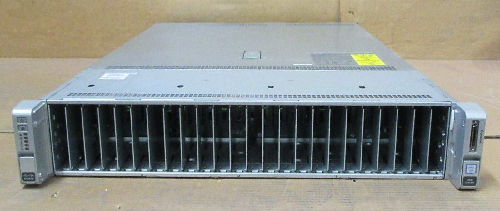 Cisco UCSC-C240-M4SX 24x 2.5" SFF SAS BAYS 10-Core E5-2640 v4 RAID 2U Server