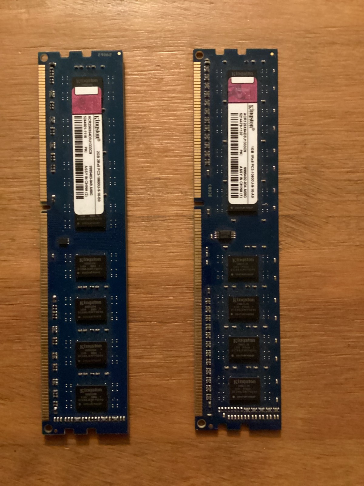 Kingston DDR3 1333 ram 3GB (1-1gb, 1-2gb) 10600, tested and working