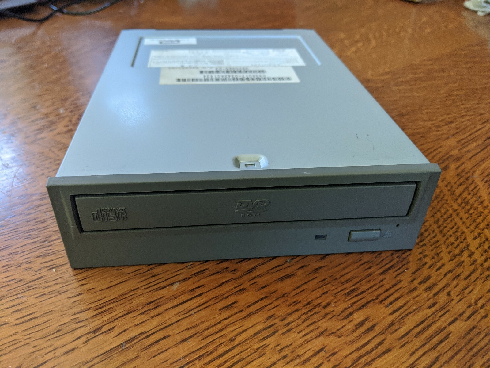 Toshiba SDM1711 / 3900025-03 12X/48X Internal SCSI-2 Desktop DVD-ROM SHIPS FAST