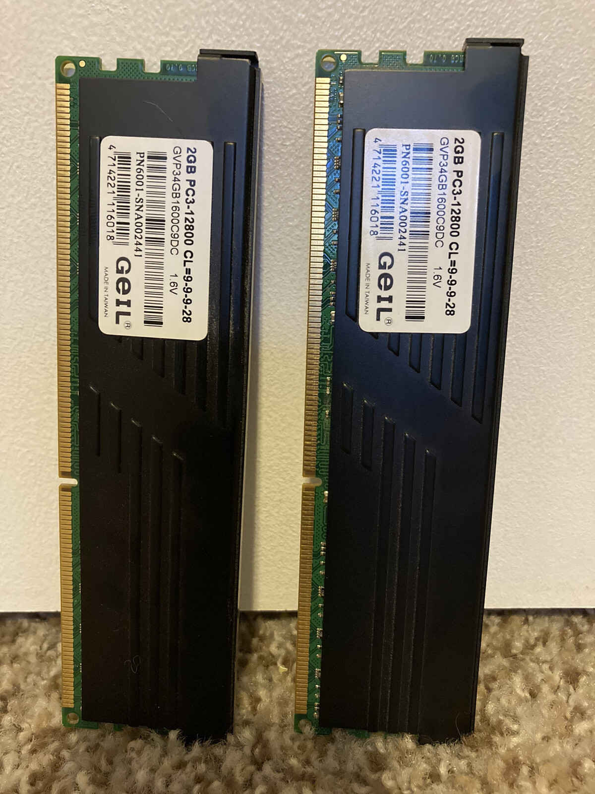 GeiL Value Plus 4 GB (2x2GB) GVP34GB1600C9DC DDR3-1600 PC3-12800 