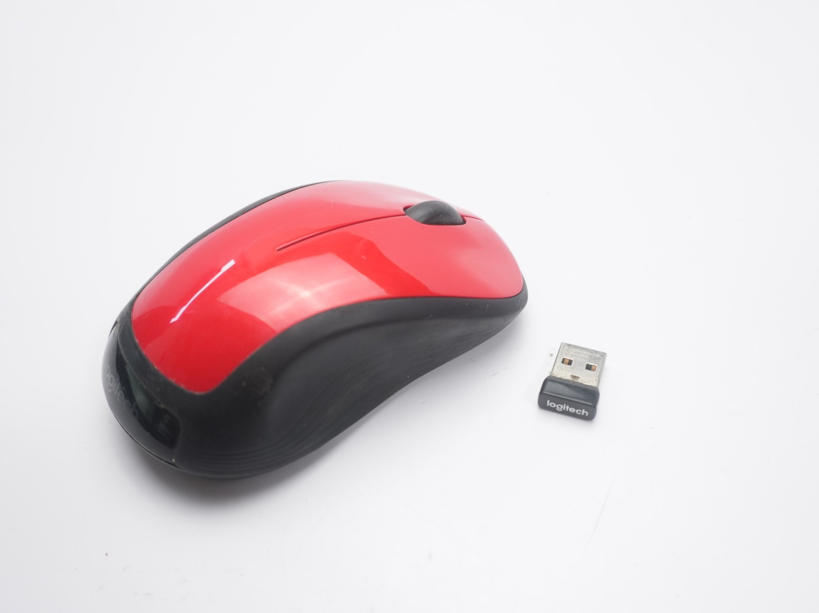 Logitech M310 Red Full Size Wireless Mouse M310 Flame Red w Dongle