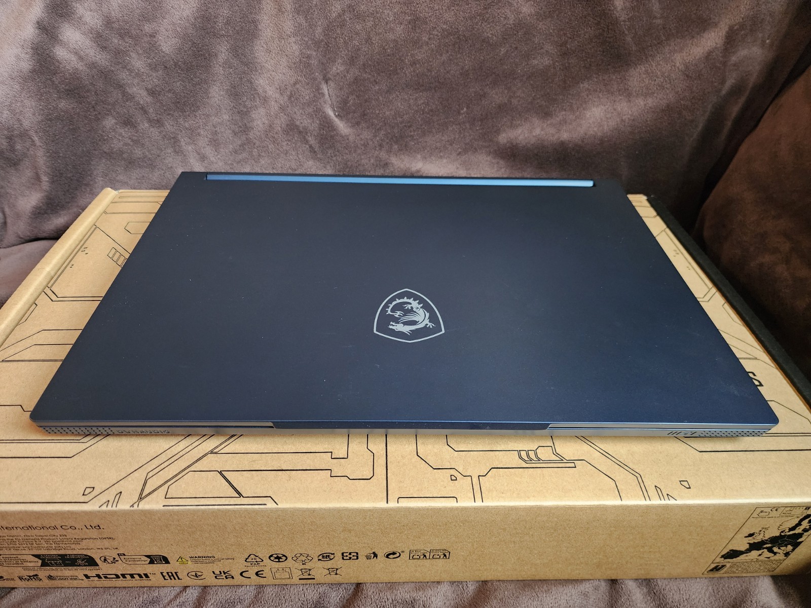 MSI Stealth 16 Studio i7-13620H RTX 4070 32GB 1TB SSD 16" WUXGA MSI