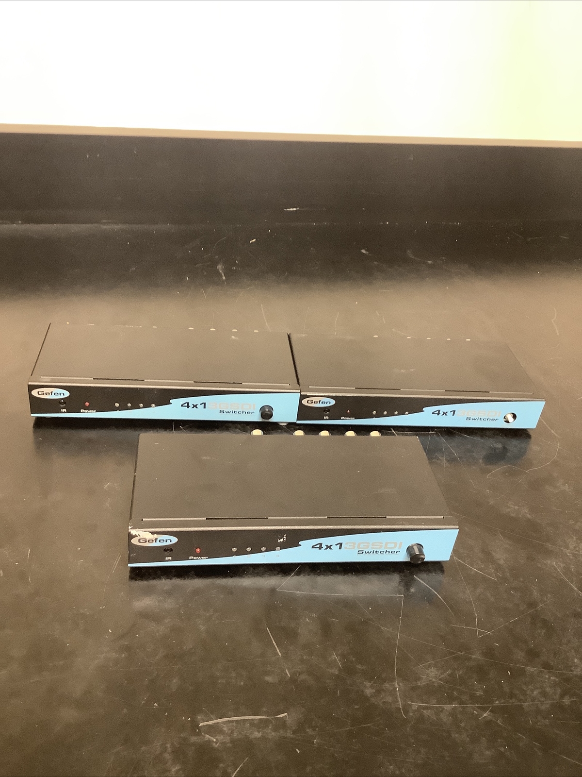 Lot of 3 Gefen Switcher Professional Series 4x1 3GSDI