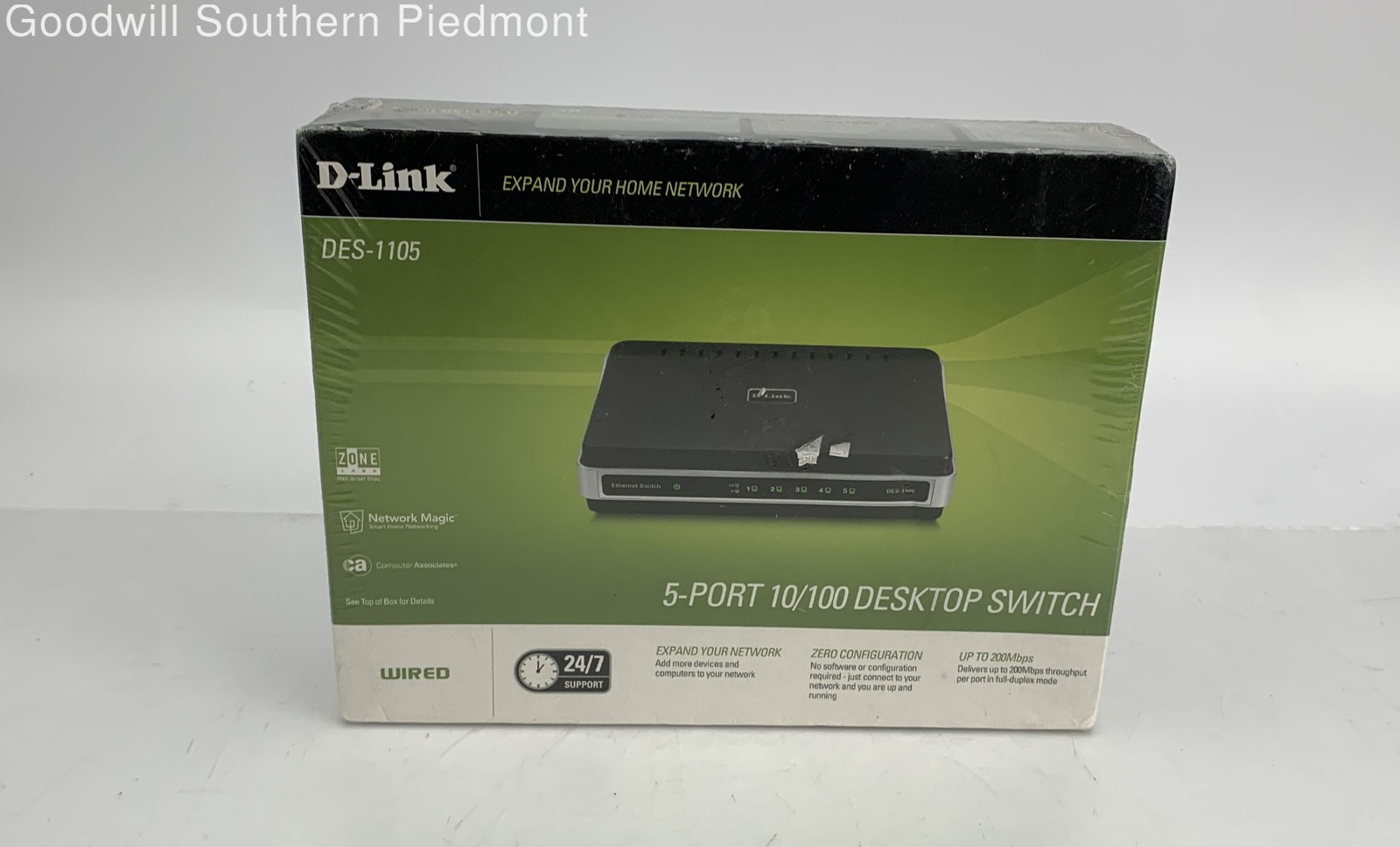 D-Link DES-1105 5-Port 10/100 Desktop Ethernet Switch - New
