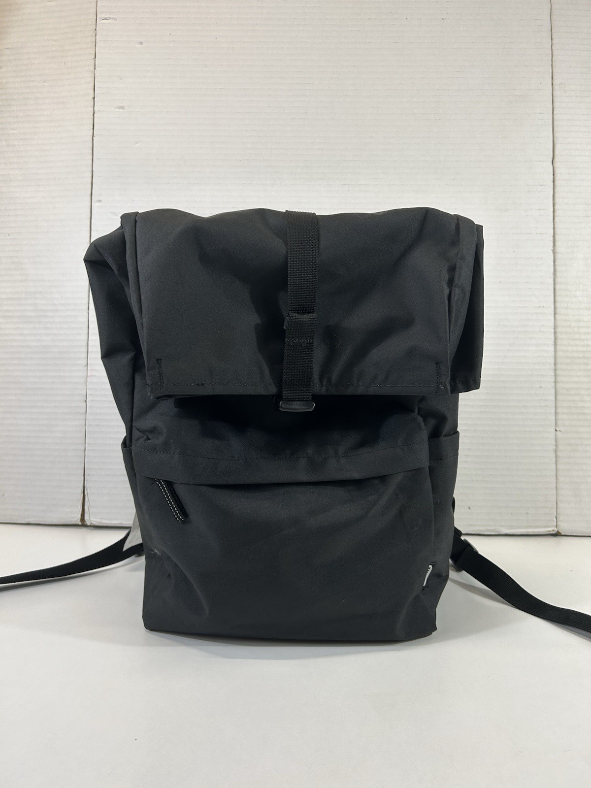 IKEA Starttid 18 L Laptop Backpack Black Padded Fold Over 