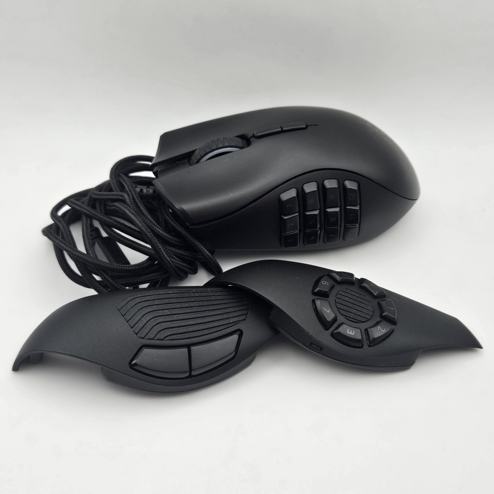 Razer Naga Trinity Wired Gaming Mouse RZ01-0241 with 3 Side Plates