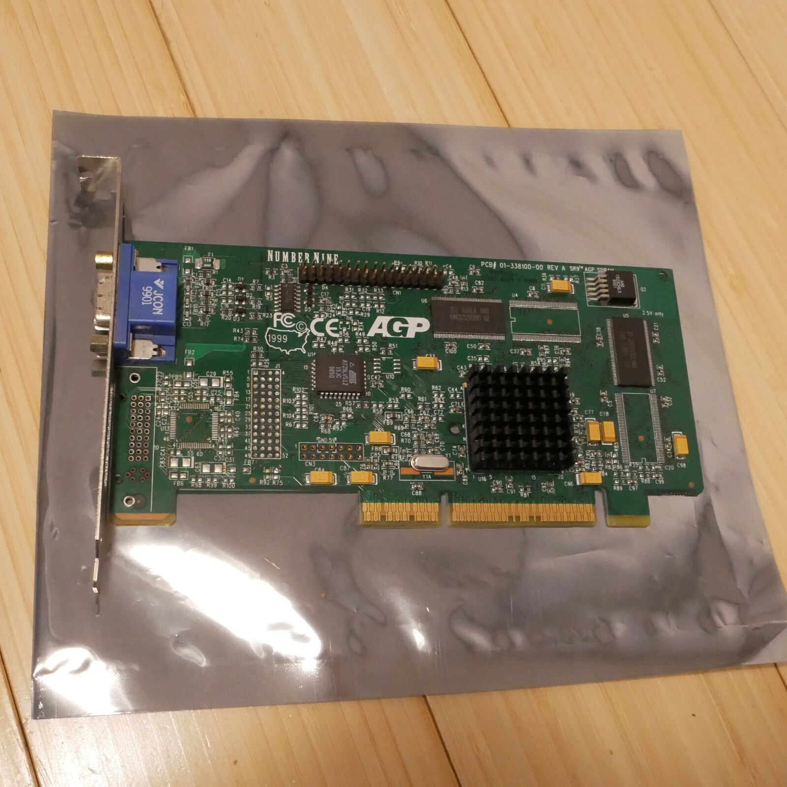Number Nine SR9 01-338106-121 Rev C Savage 4 AGP 16MB SGRAM VGA DVI - Tested 06