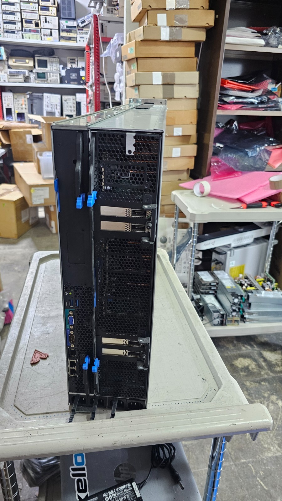 Nvidia DGX-1 P2787 AI server +8 Tesla V100 SXM2 32GB GPU 2x E5-2698v4