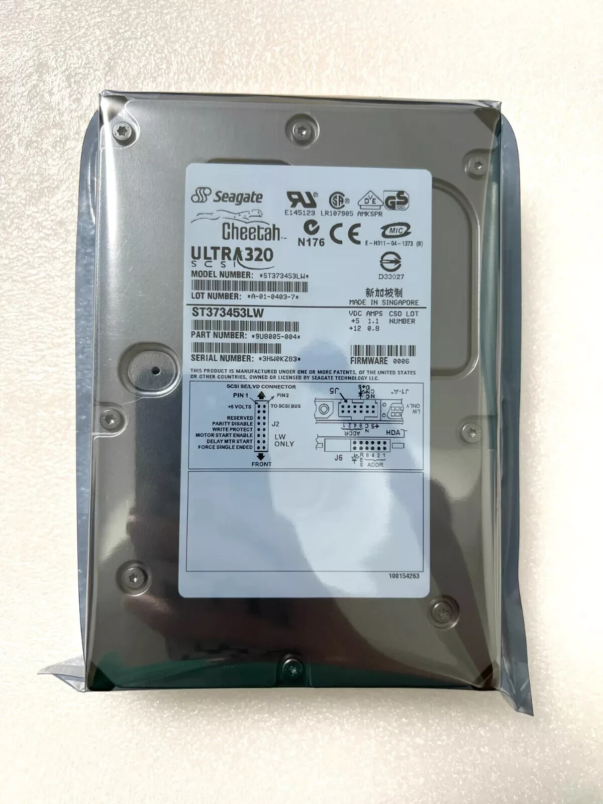 Seagate Cheetah ST373453LW 15K.3 73.4 GB SCSI 68pin 3.5 in U320 HDD Hard Drive