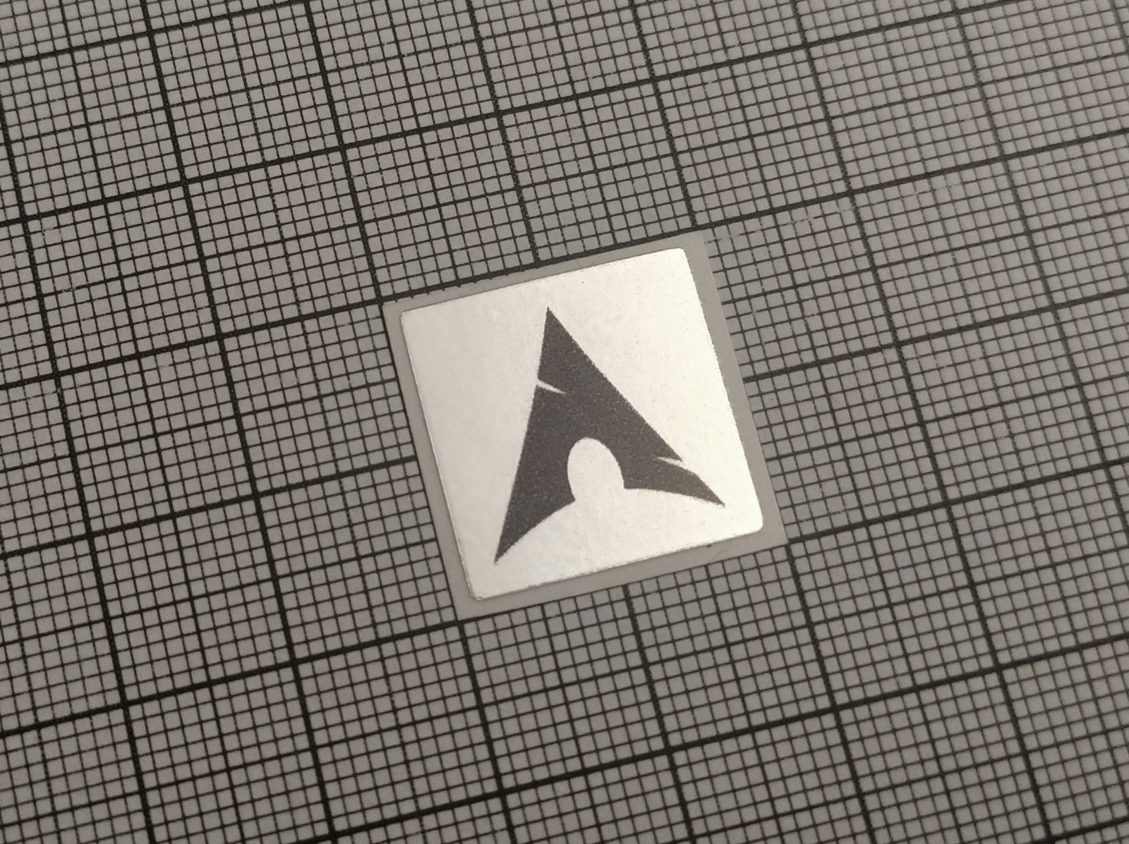 5 x Silver & Black Arch Linux Stickers For The Computer Case