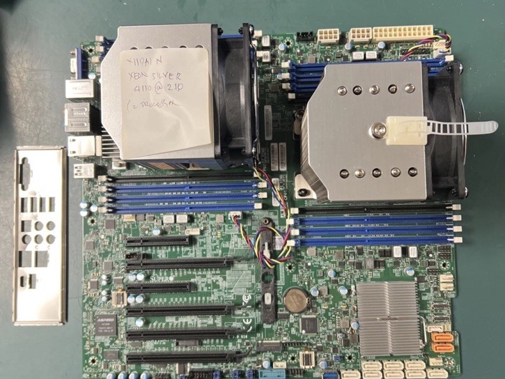 Supermicro X11DAi‑N LGA3647 DDR4 E‑ATX Xeon GOLD 5222 3.8 GHz