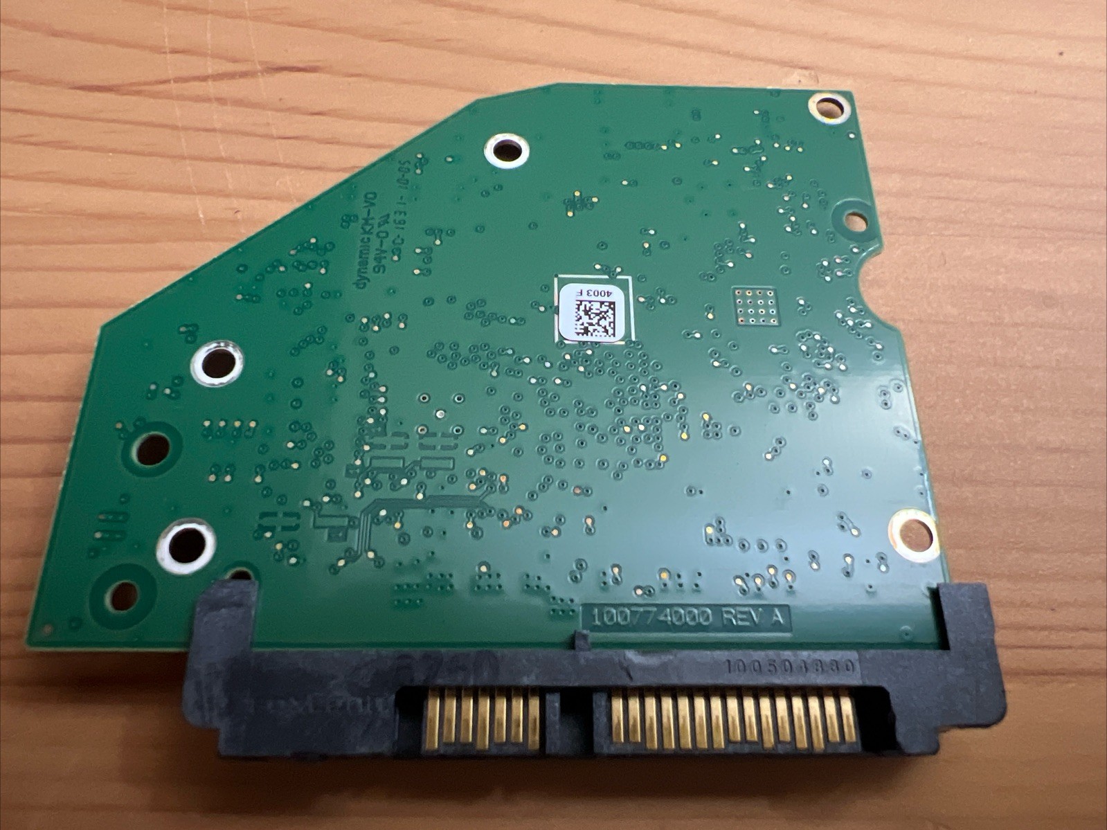 Seagate Barracuda 500GB HDD PCB (Model 100774000 Rev A)