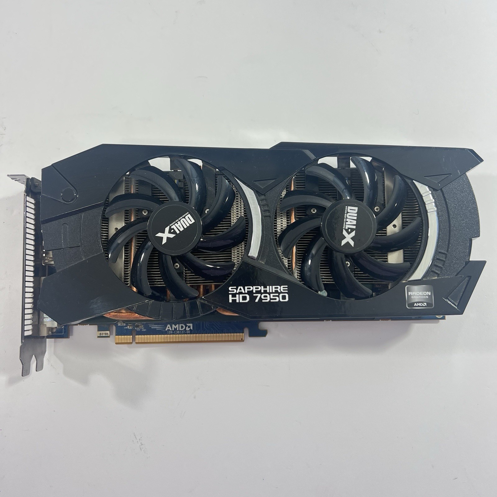 SAPPHIRE AMD Radeon HD 7950 3G GDDR5 Graphics Card 2991E207A00SA 99 G2U