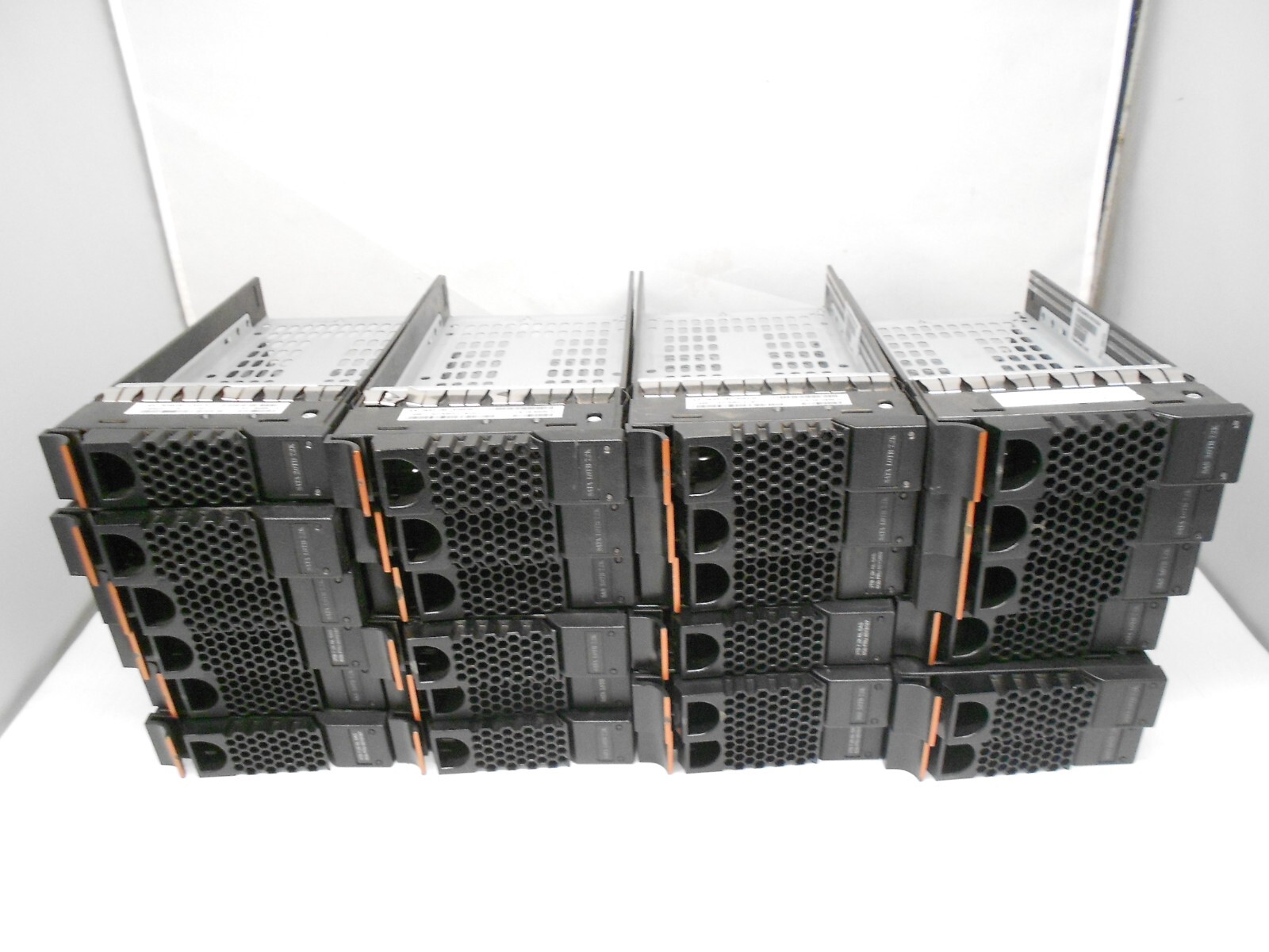 Lot of 24 IBM NetApp DS4243 DS4246 3PAR M6720 HB-1235 DE2-24C SAS SATA 3.5" Tray