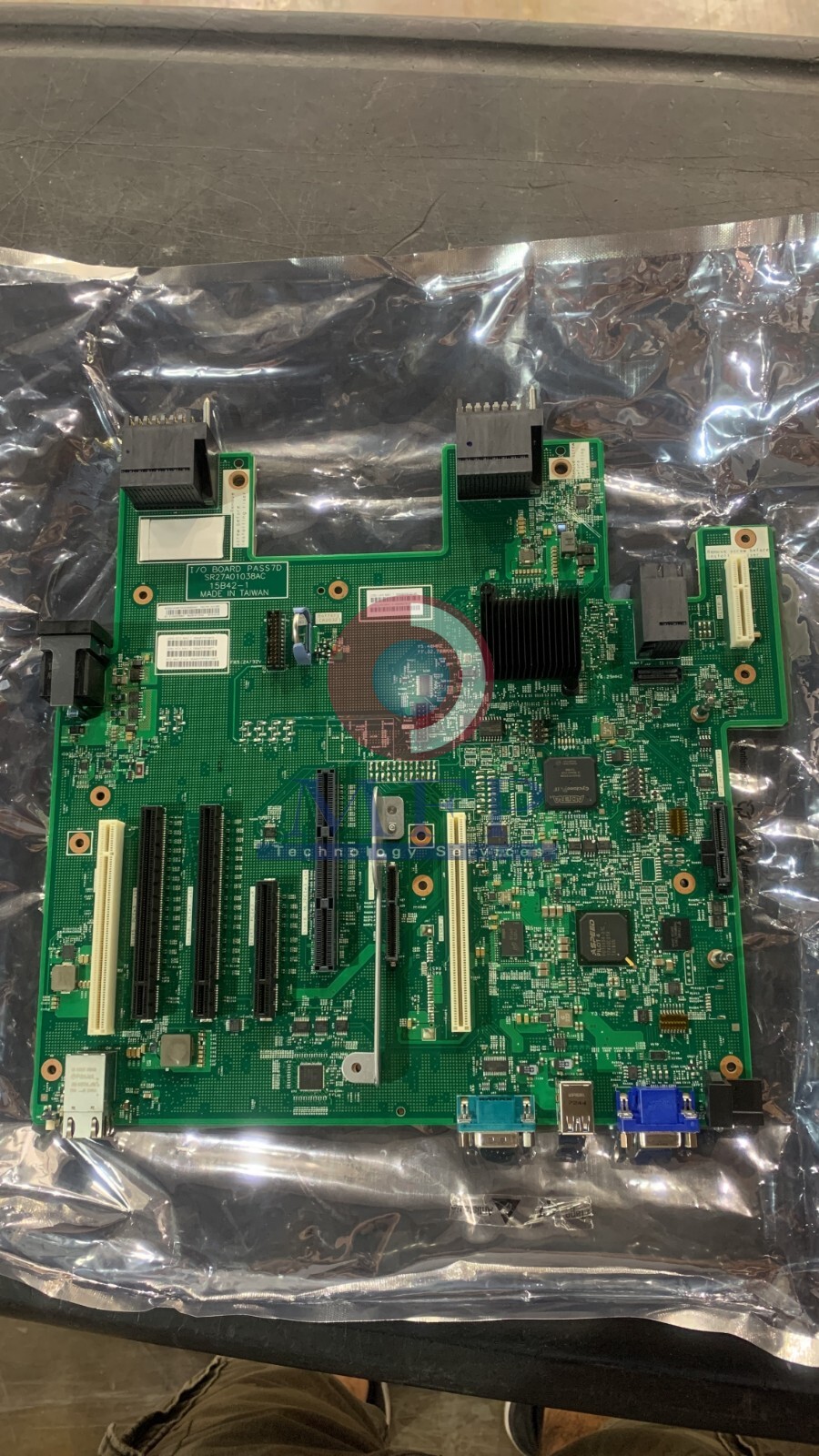 NEW MULTI-PACK Lenovo 01CV951 SR950 REAR MAIN I/O BOARD W/ WARRANTY