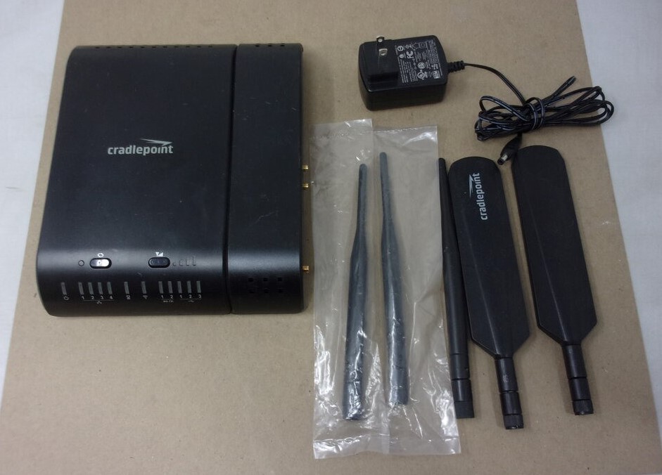 CradlePoint MBR1400v2 MBR1400 Wireless Broadband Router Modem SEE NOTES